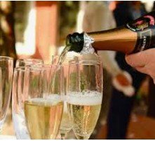 Summer Bubbles with Maverick Beverage