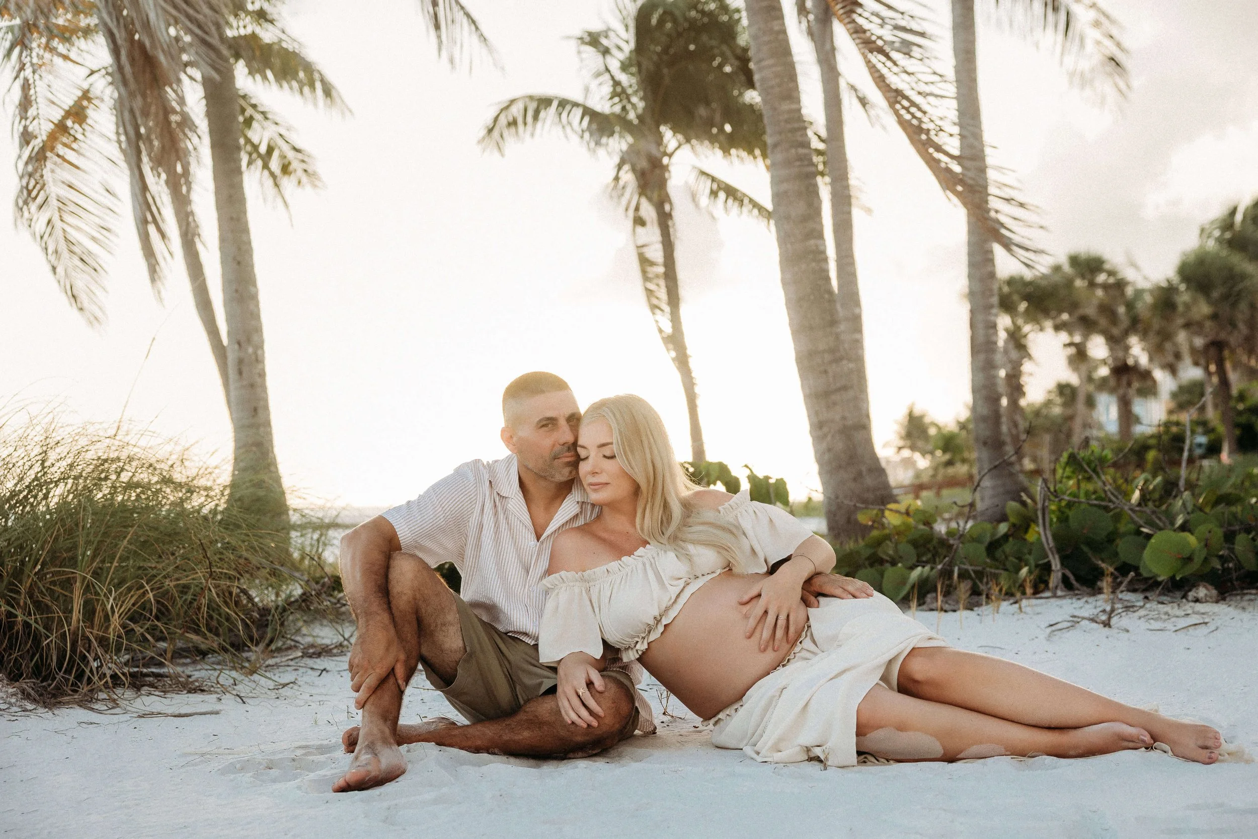 fort myers beach maternity couples photographer.jpg