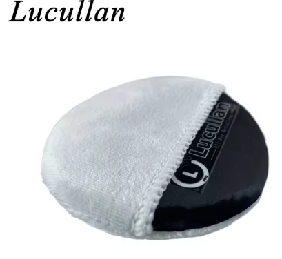 Microfiber pad for smooth and even ceramic coating application