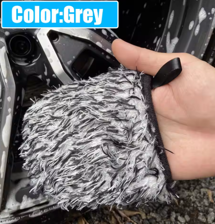 Microfiber wheel mitt for safe rim cleaning