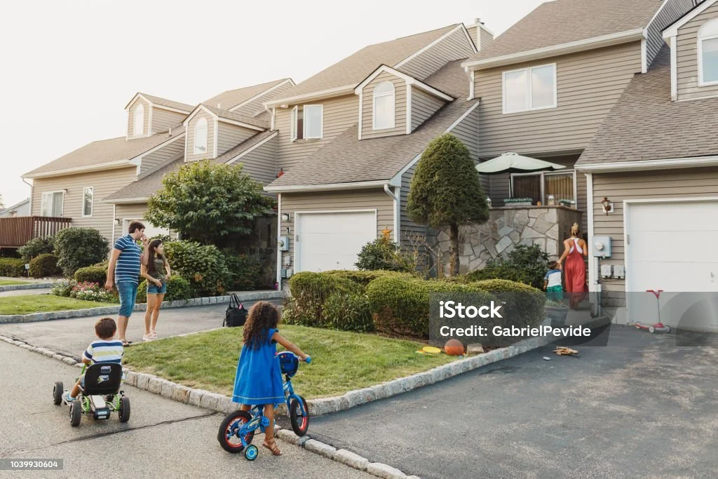 istockphoto-1039930604-1024x1024.jpg