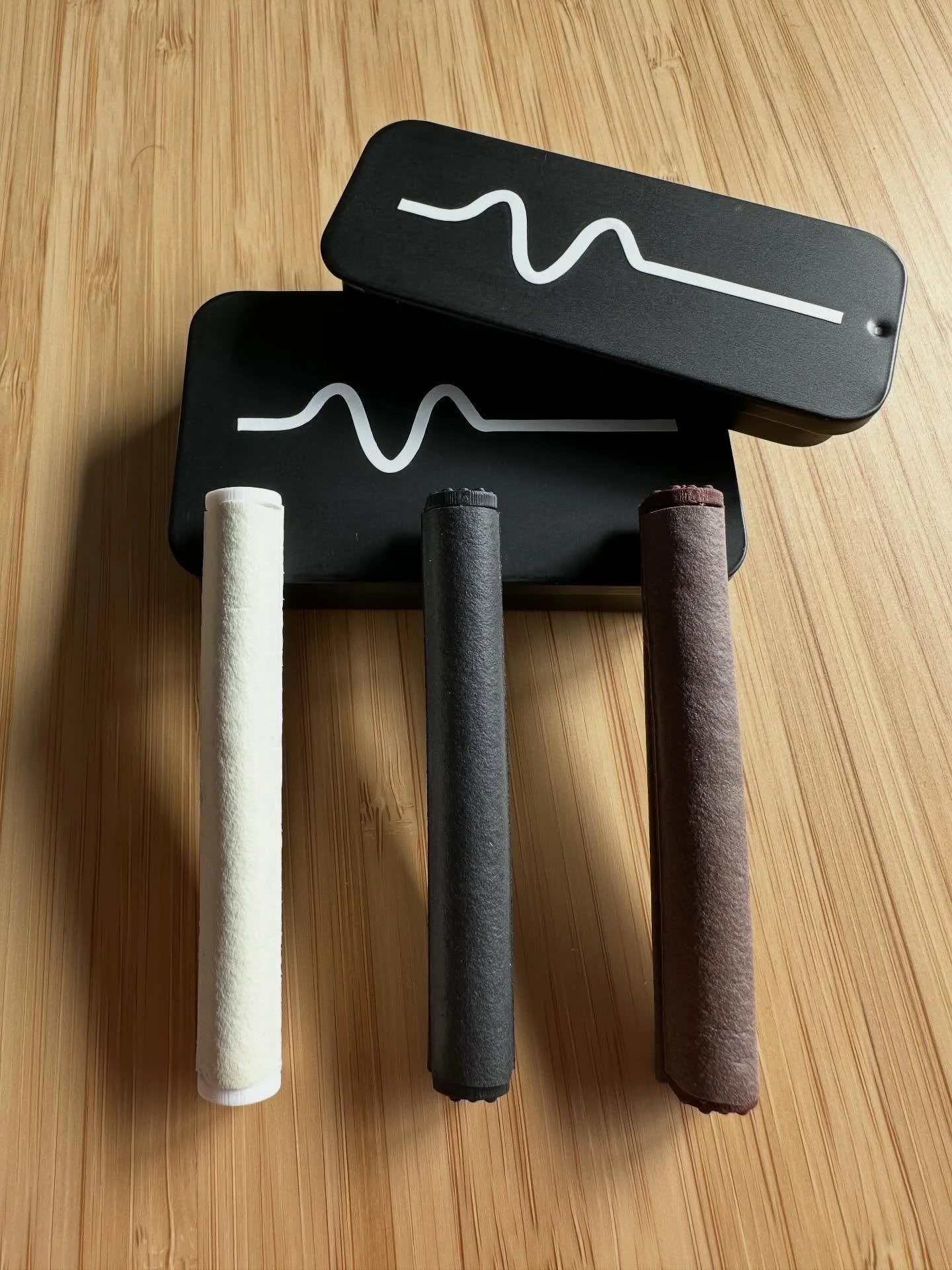 we&rsquo;ve officially got a good problem.

now that there are three color editions of the dead ringer (the instant rubber bridge) &mdash; and so many of you have picked up more than one (or even a 2- or 3-pack) &mdash; we realized you might need som