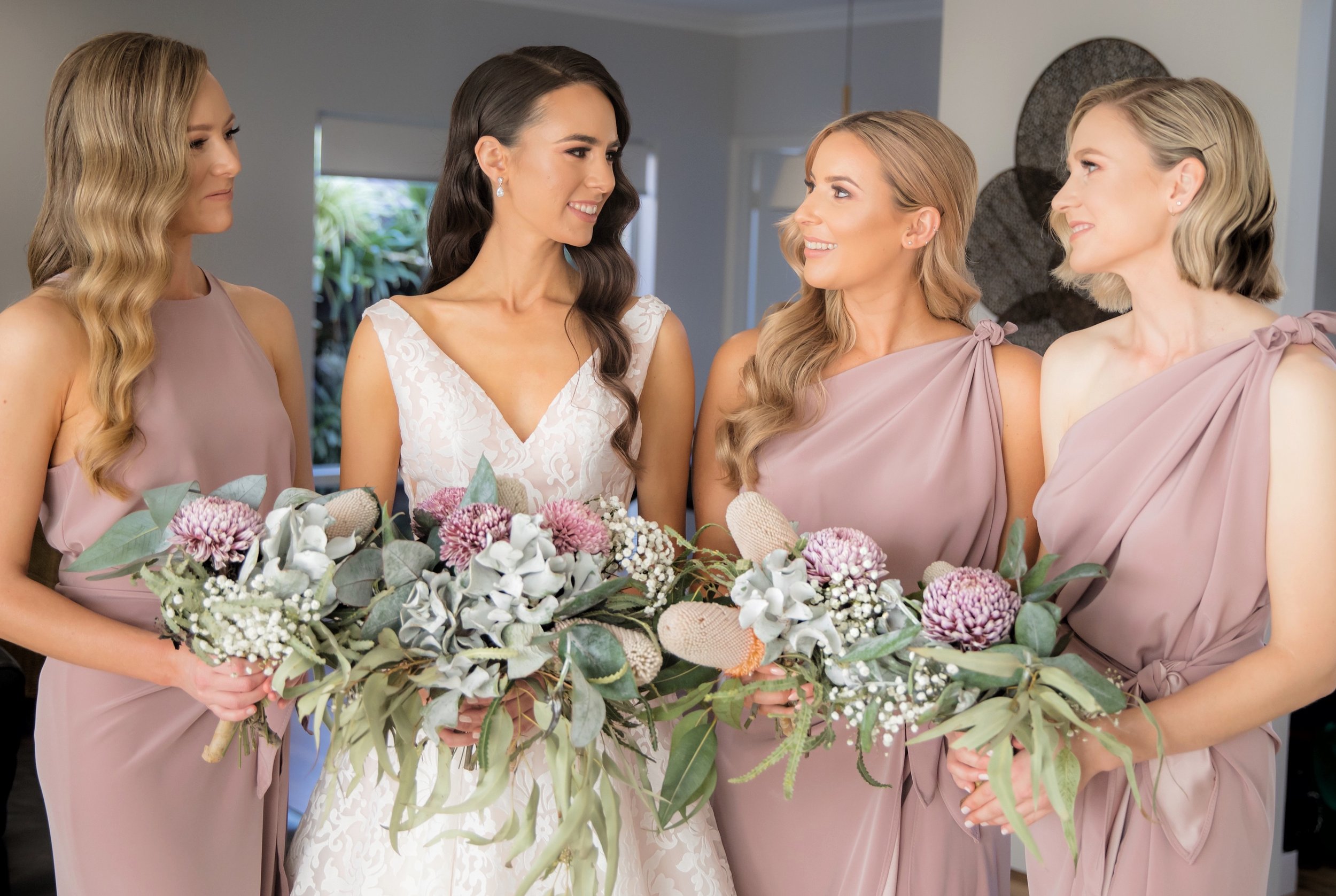 Bride and bridesmaids perth.jpg