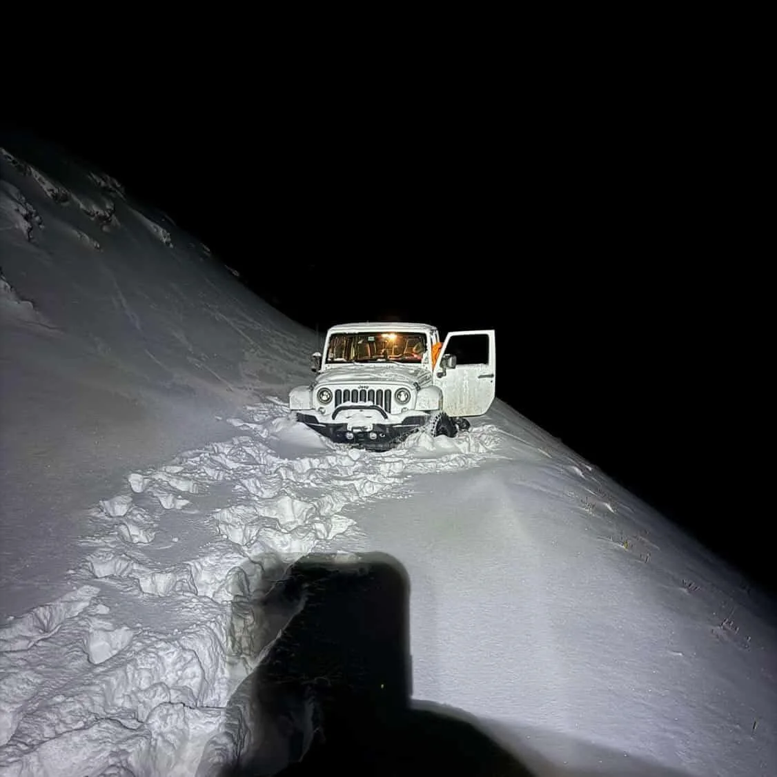 A huge thank you to the Hinsdale SAR and Silverton Medical Rescue for the assist on Thursday 🙏 

At 6:50 PM on Thursday, October 23, Hinsdale Search and Rescue was called to assist neighboring counties (San Juan and Ouray) in rescuing stranded motor
