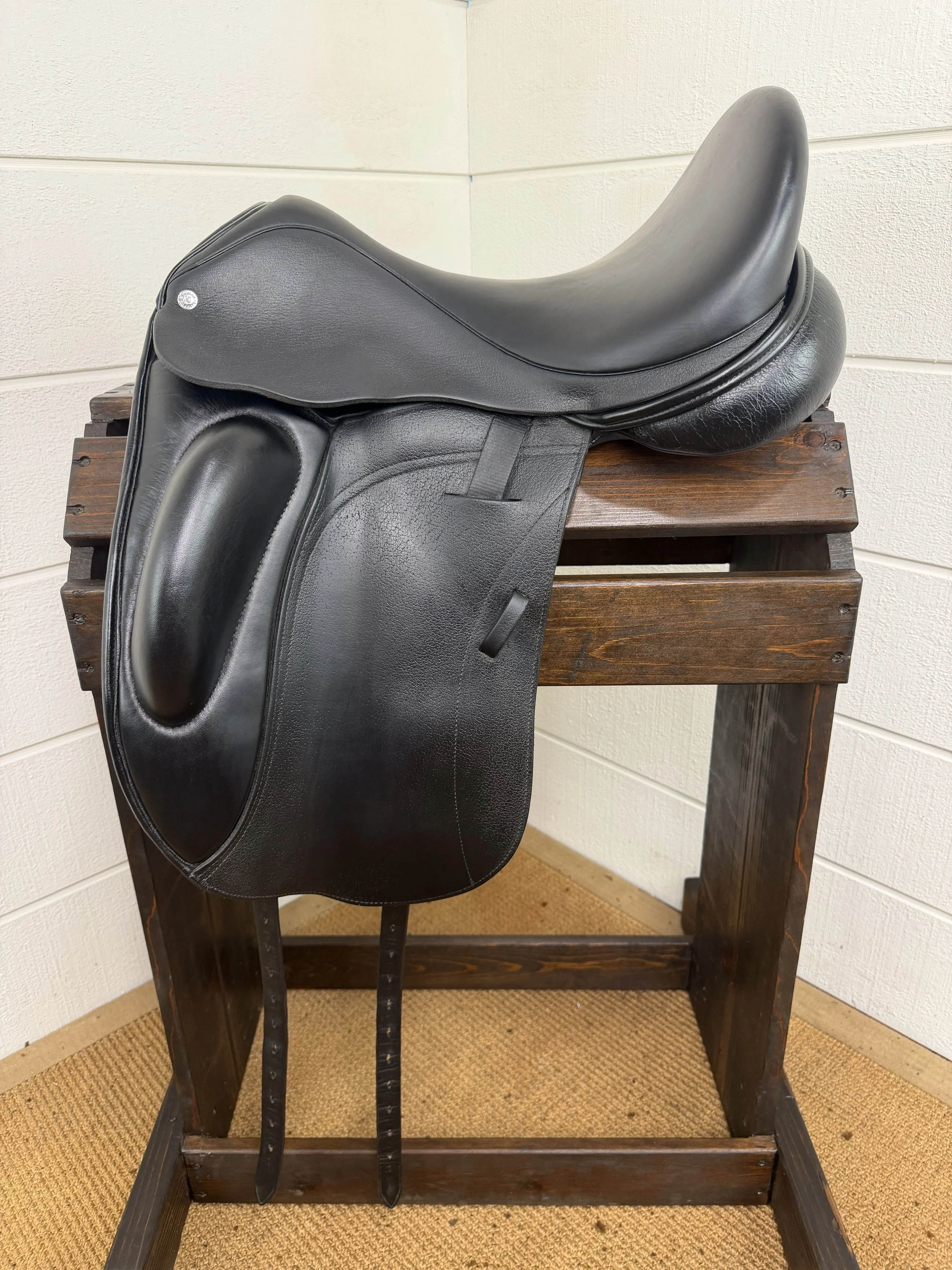 17.5" Custom Saddlery Steffen's Advantage Monoflap