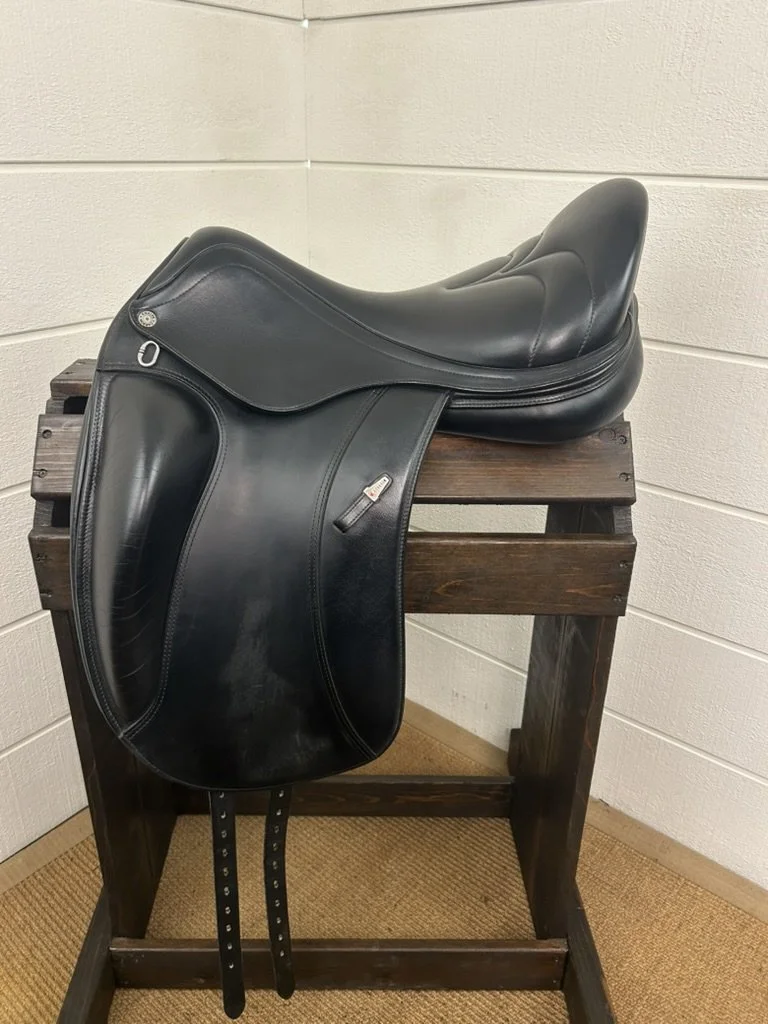18" Equipe Glamour Monoflap - Long Flap - Grip Leather - 2022