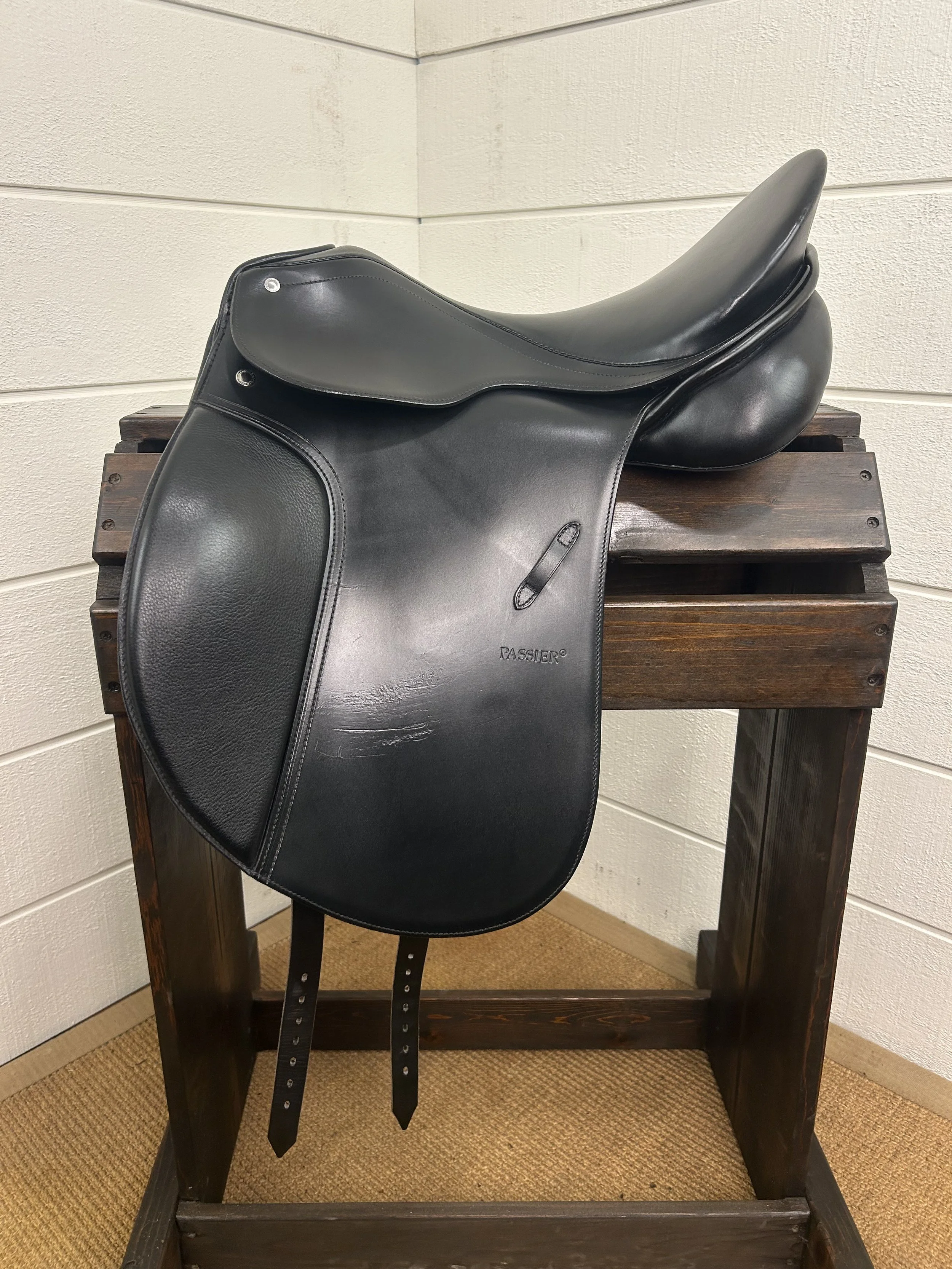 17" Passier Compact Dressage Saddle - Size 1 - 2014 - Demo Condition!