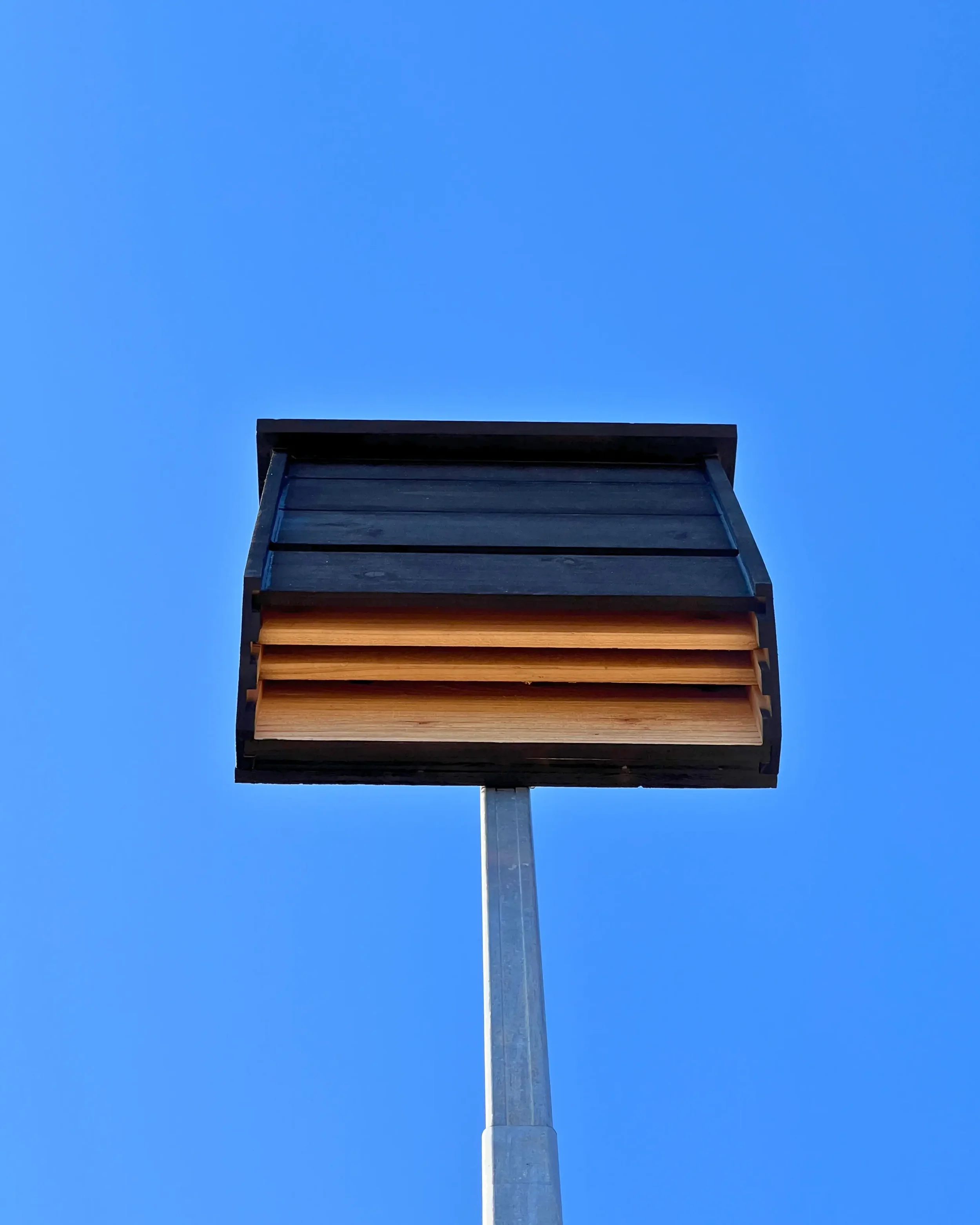 3 chamber bat house