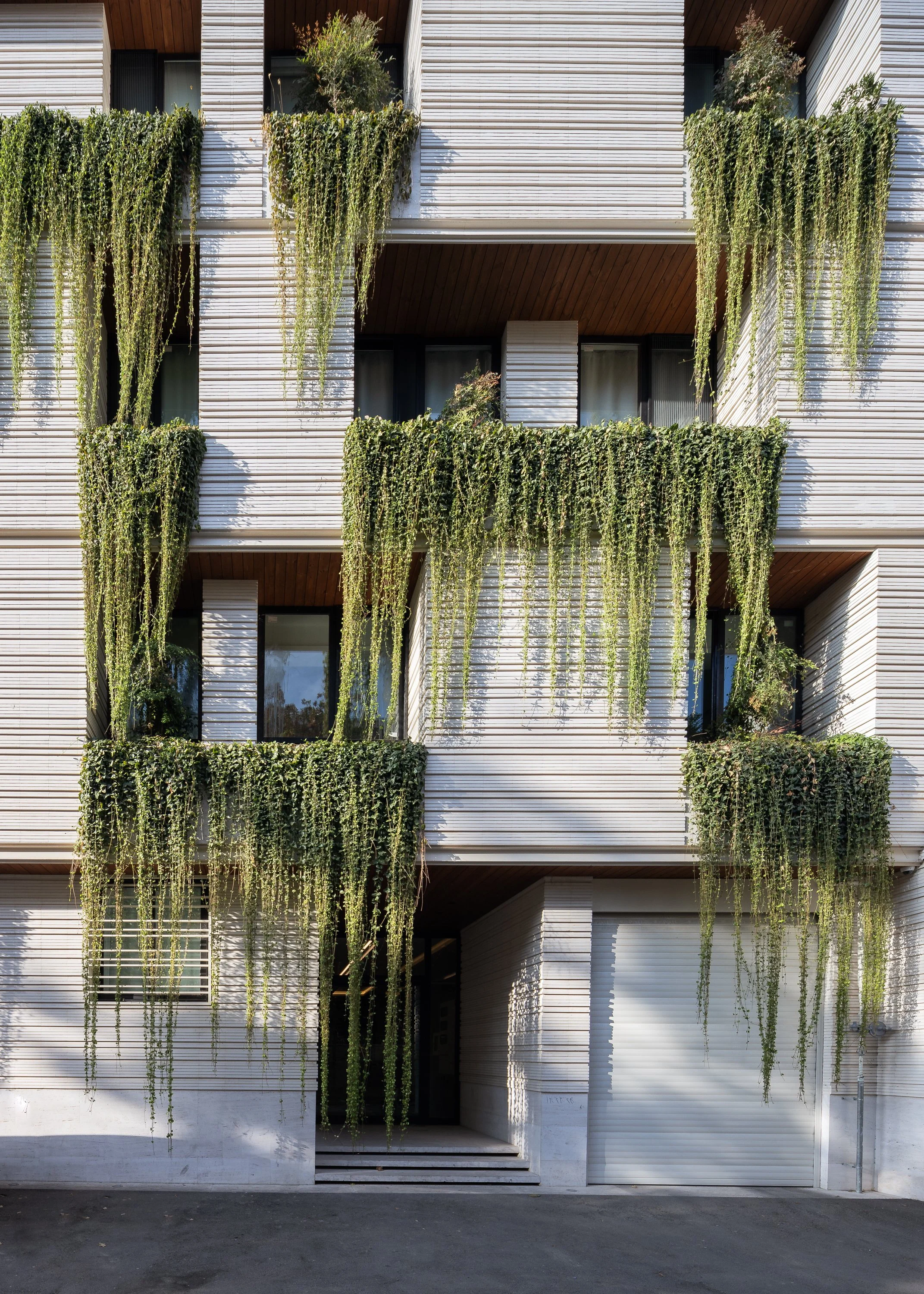 Hanging Garden — Residential Building

APA 2026 Finalist ×2 (Facade Design · Windows)