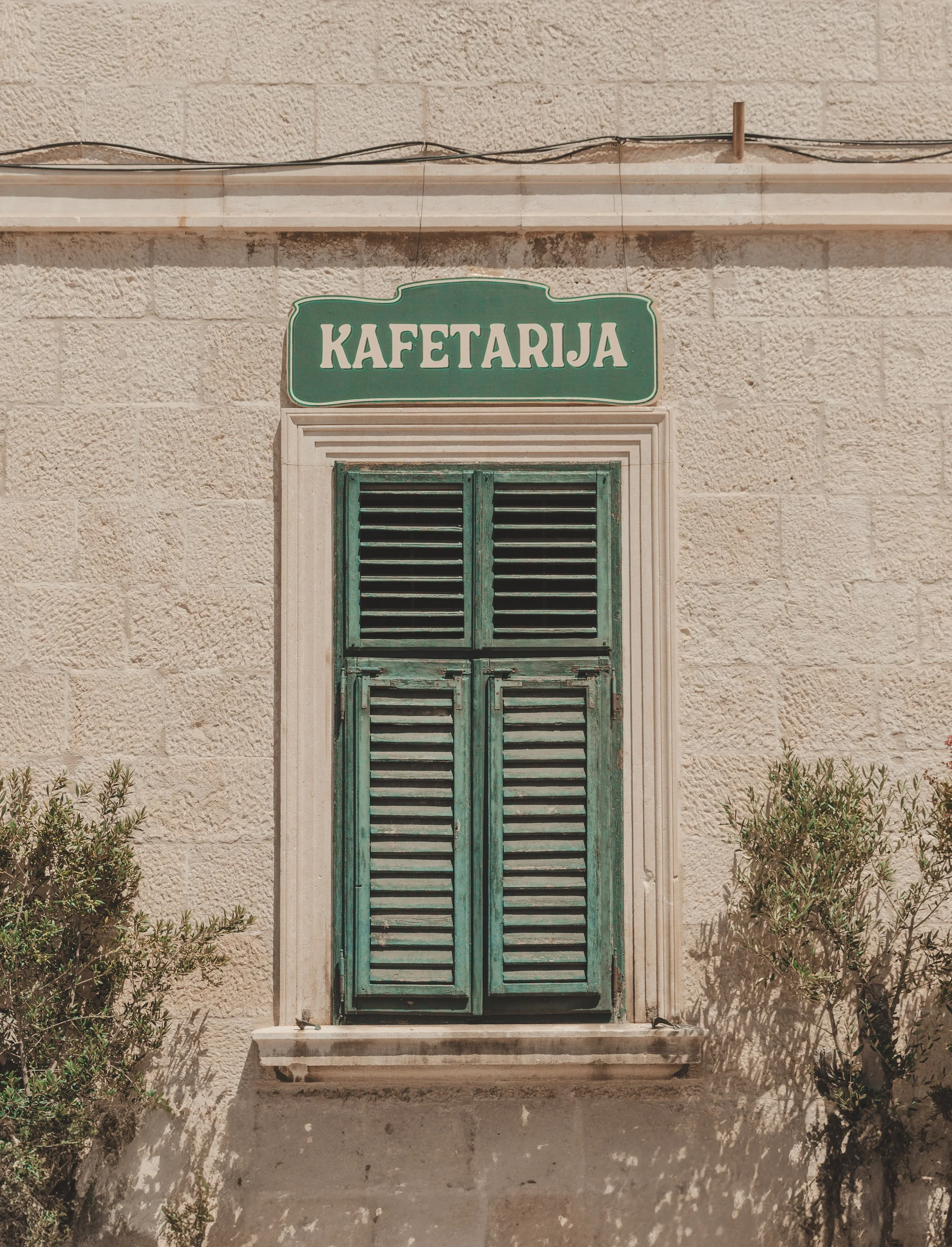 27 dubrovnik cafe.jpg