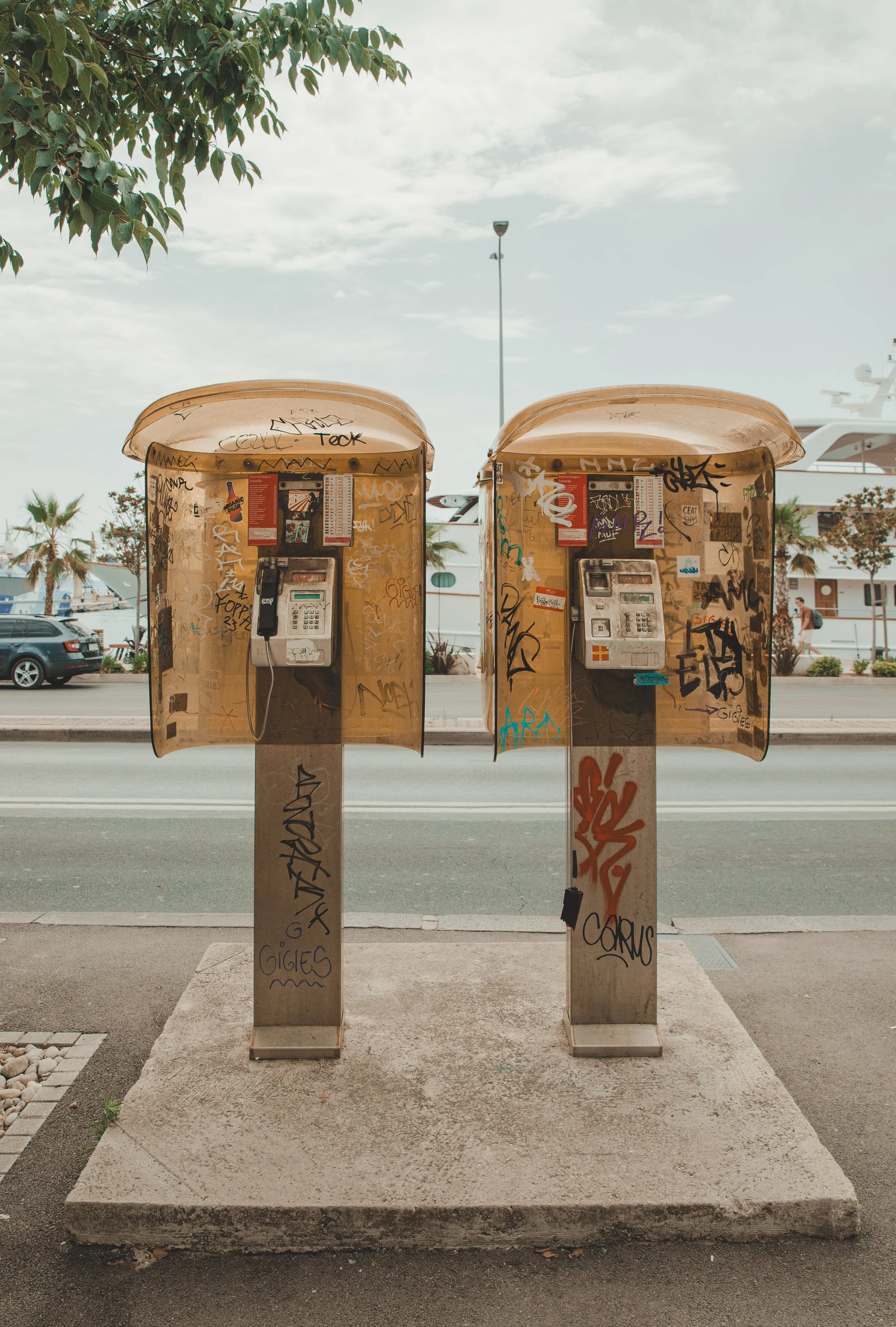 52 split phones-1071.jpg