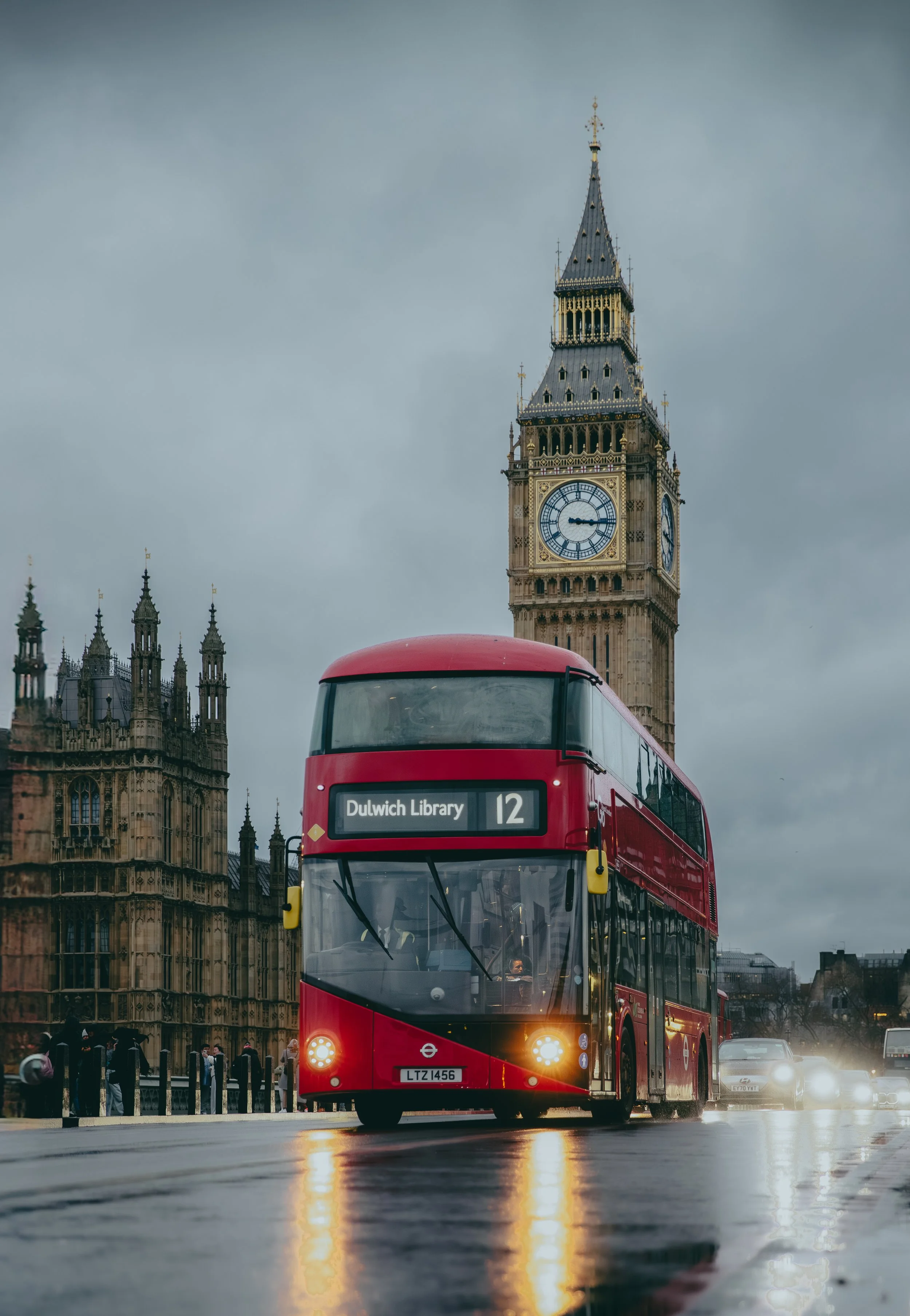 London bus.jpg