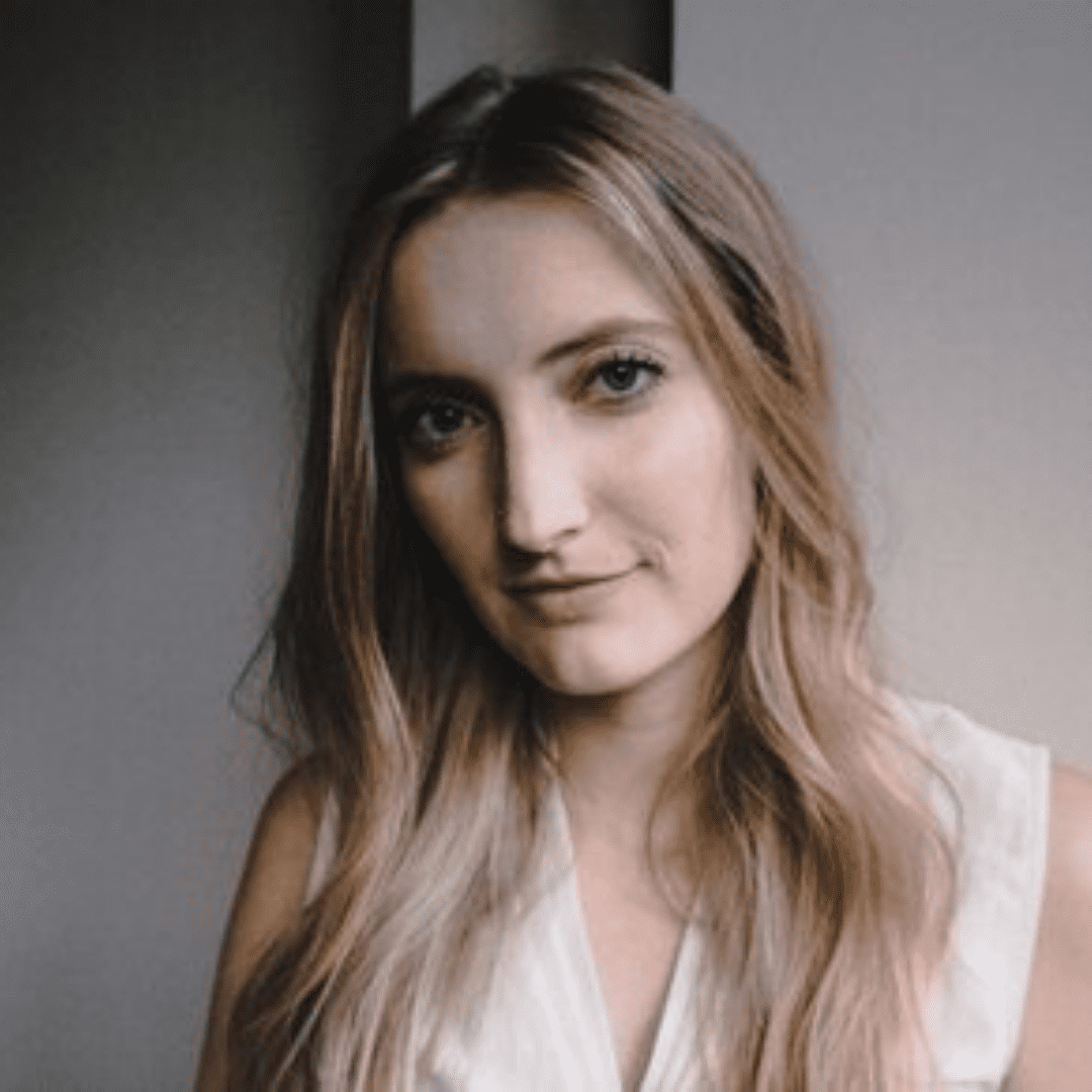 Episode 33: Launching a Brand During COVID-19 — Interview with Deanna Cook from LIYA Collective