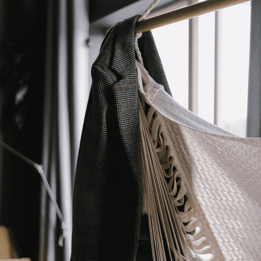 Episode 73: Local Vs. Overseas Manufacturing