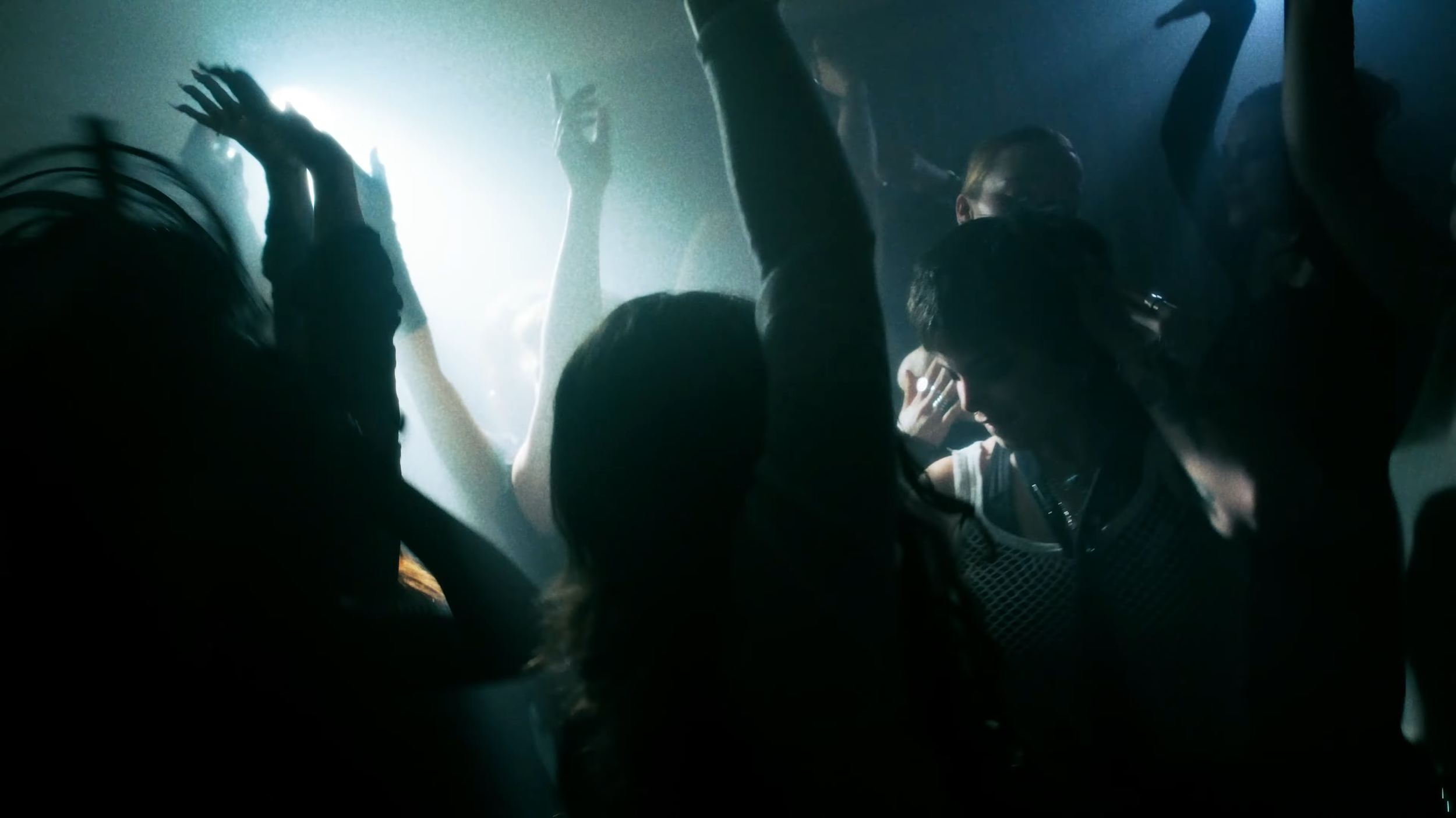 Rose Rey - Last Call Lover (official video) 2-29 screenshot.png