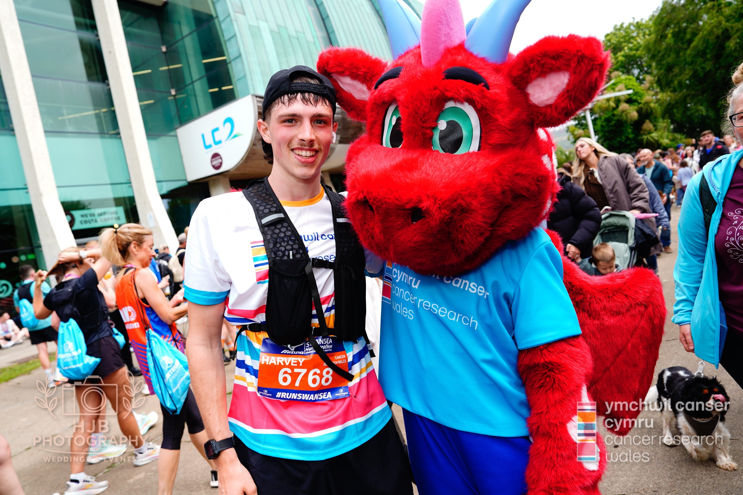 HJBphotography.com_CRWSwanseaHalf_4. Medals_10.jpg
