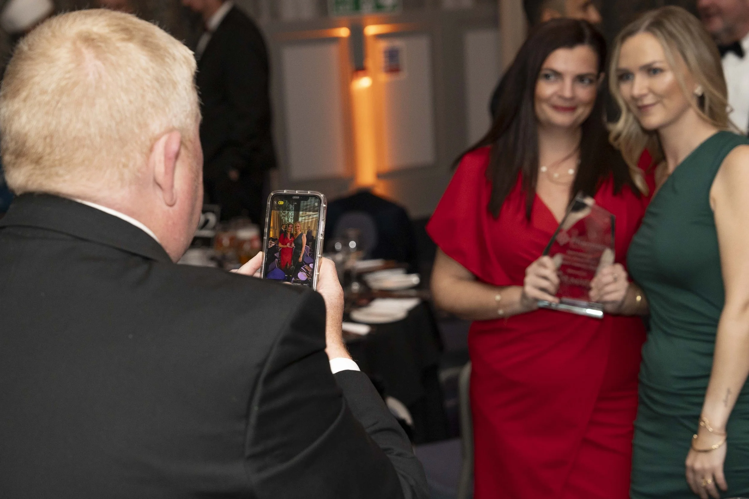 WelshPharmacyAwards2025_DrinksReception_045_HJBphotography.com.jpg
