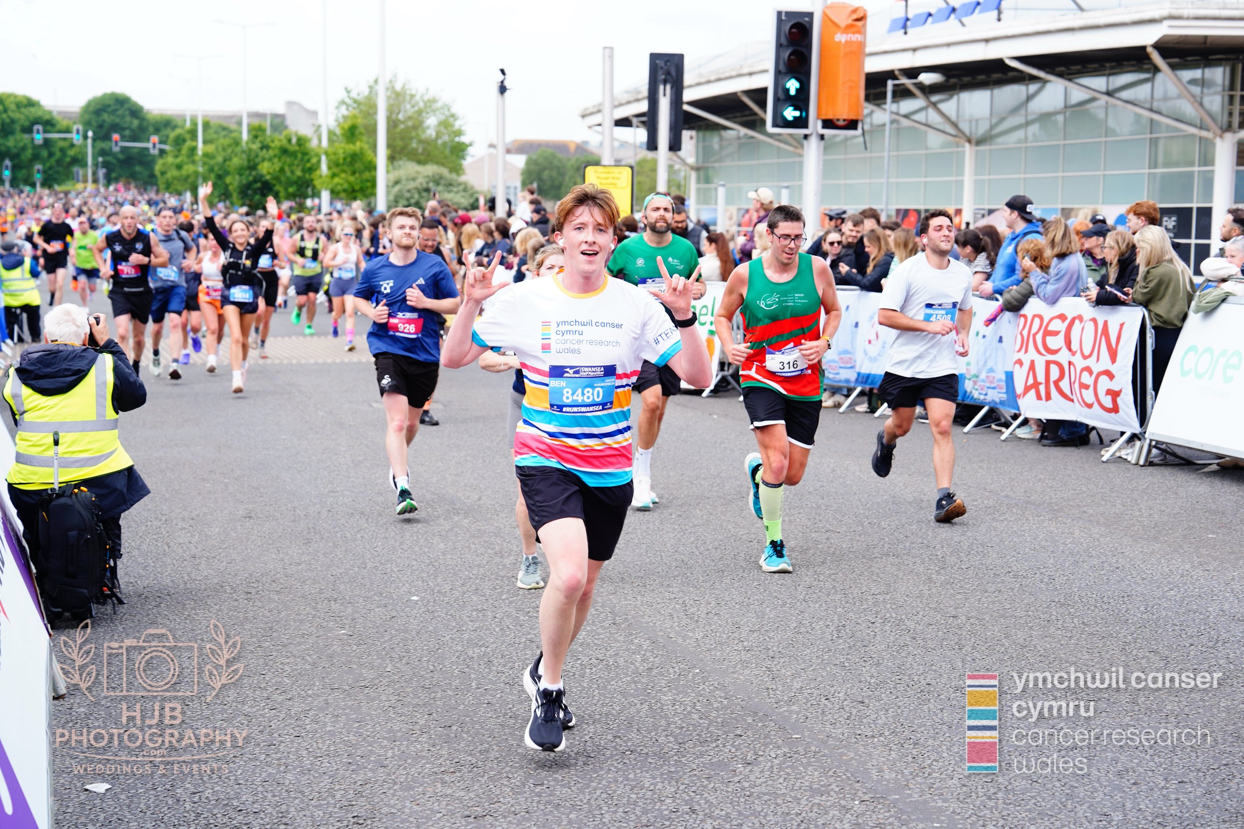 HJBphotography.com_CRWSwanseaHalf_3. The Finish_18.jpg