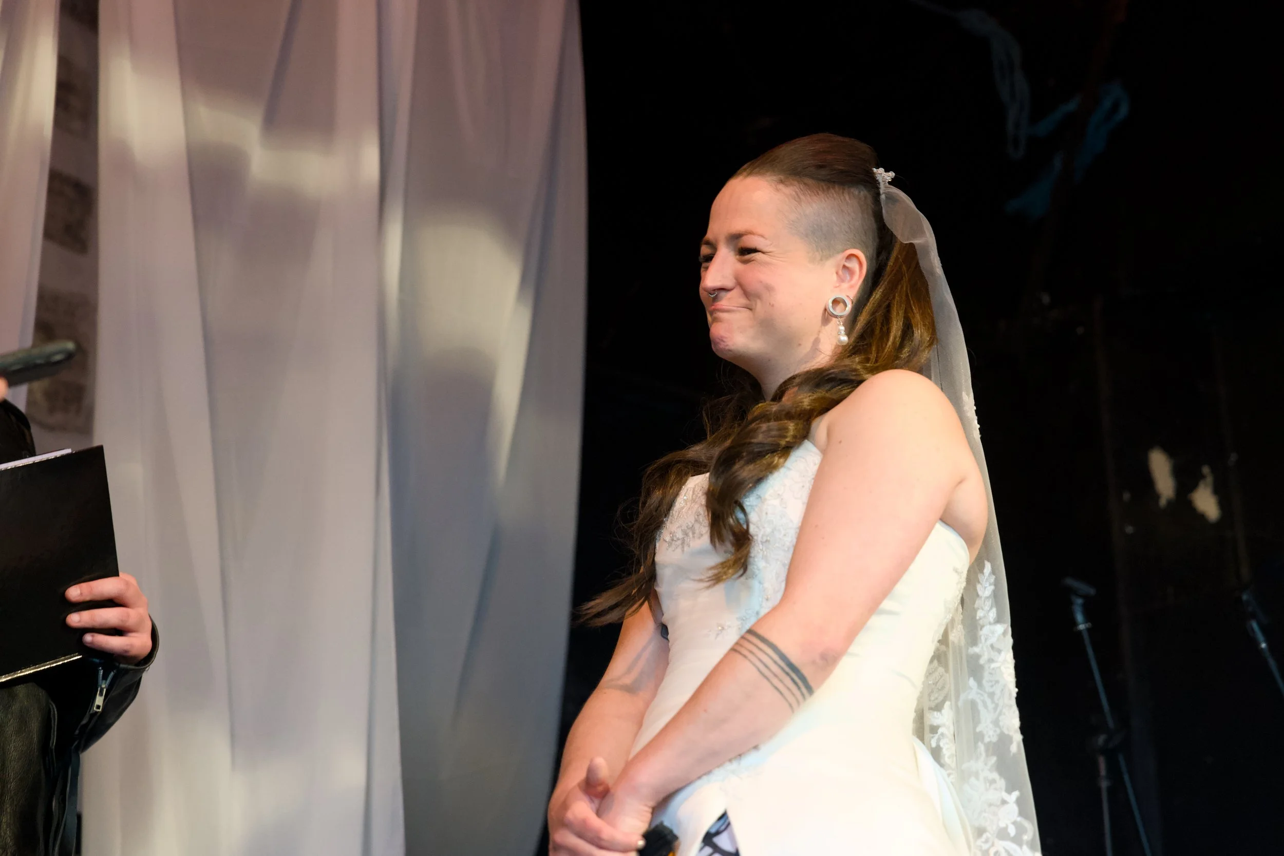 HJBP_Sam&Beth_1.Celebration_21.jpg