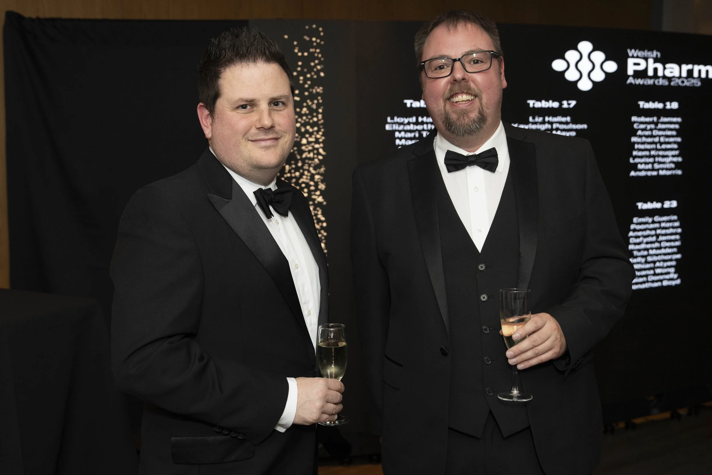 WelshPharmacyAwards2025_DrinksReception_011_HJBphotography.com.jpg