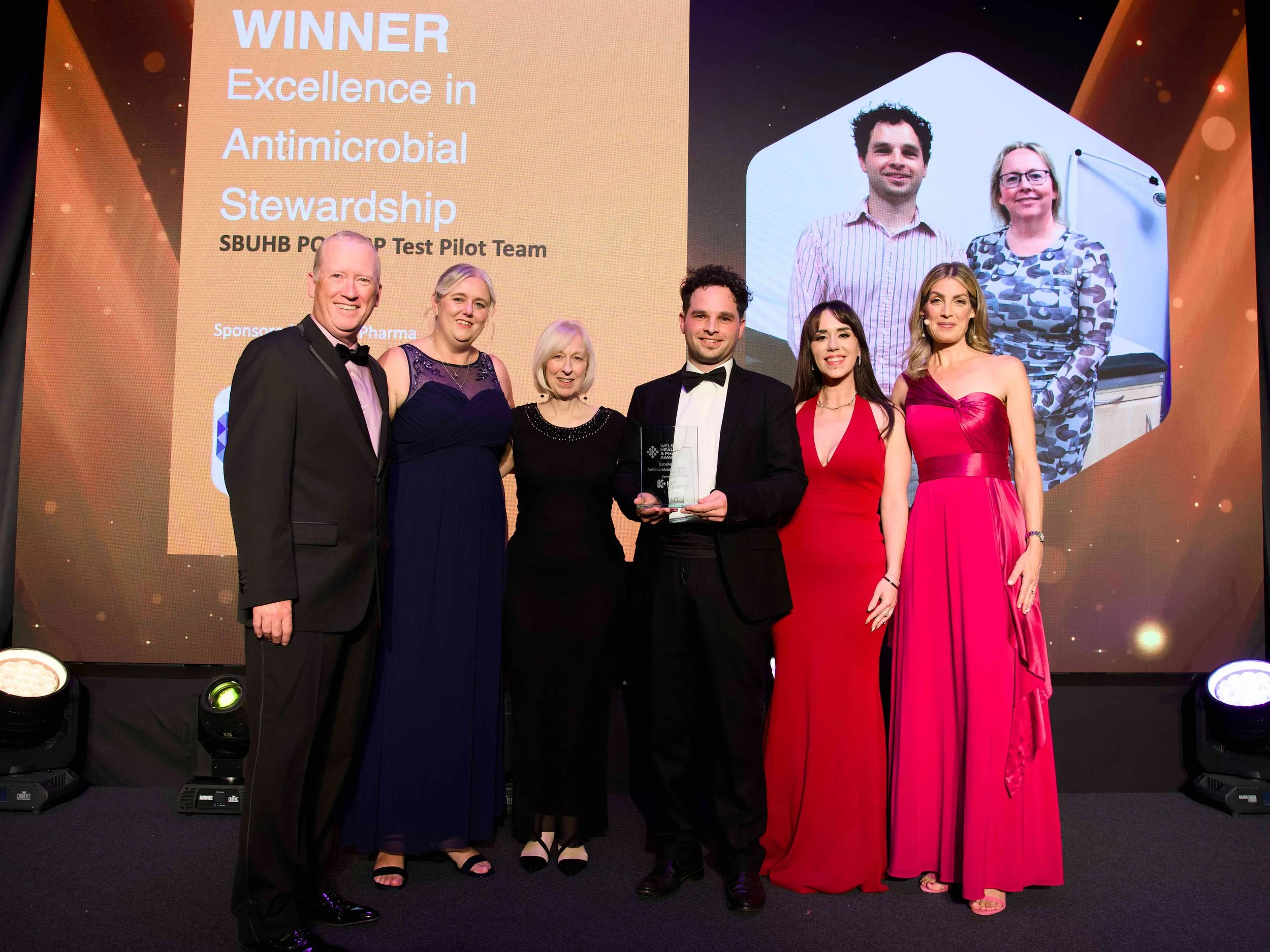 KyronMedia_TheValeHotel_PharmacyAwards2026_PresentingAwardsWEB_059.jpg