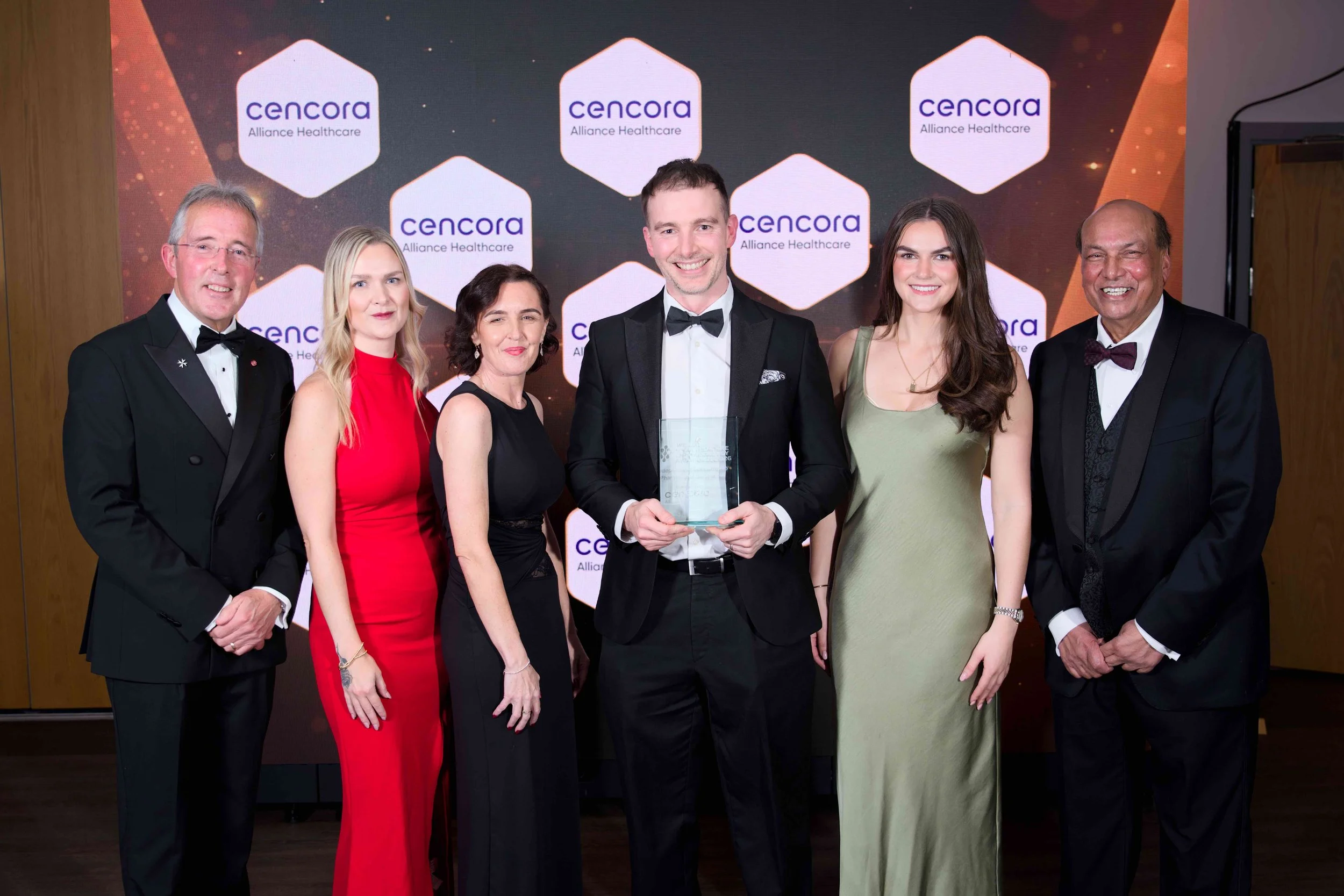 KyronMedia_TheValeHotel_PharmacyAwards2026_PresentingAwardsWEB_071.jpg