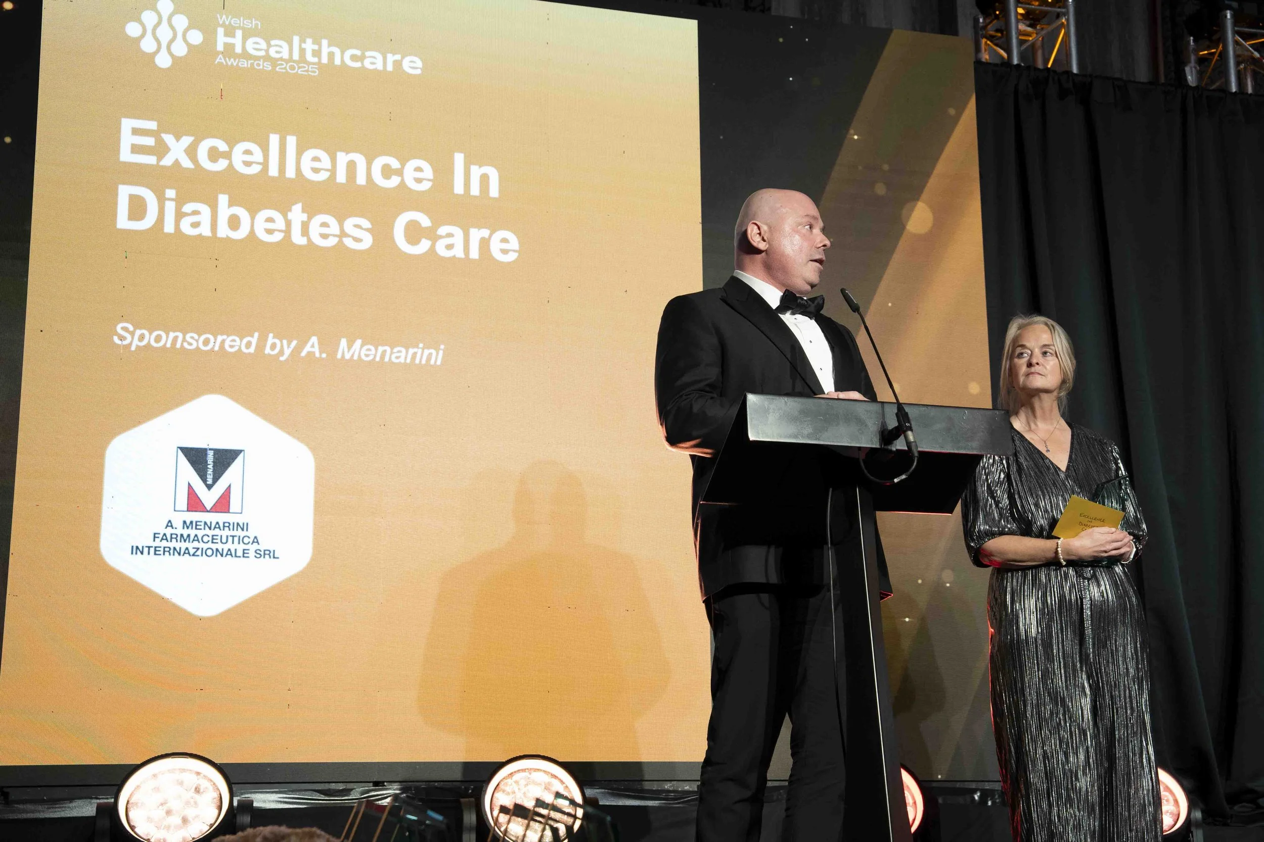 WelshHealthcareAwards2025_Awards Giving_014_HJBphotography.com.jpg