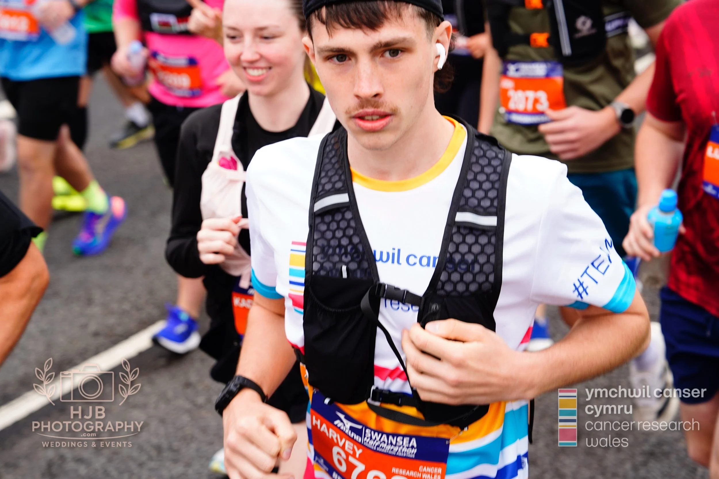 HJBphotography.com_CRWSwanseaHalf_2. The Start_45.jpg