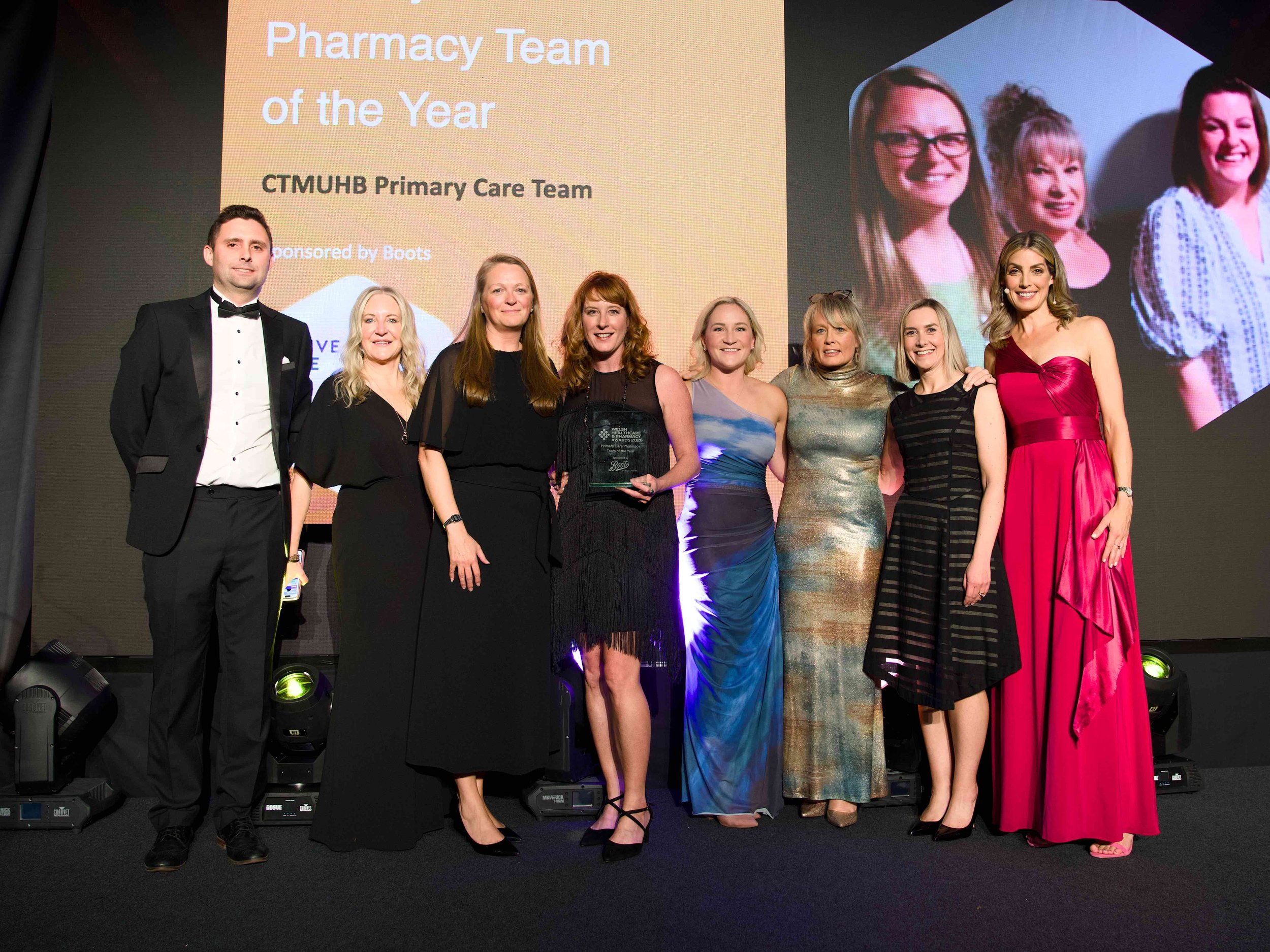 KyronMedia_TheValeHotel_PharmacyAwards2026_PresentingAwardsWEB_055.jpg