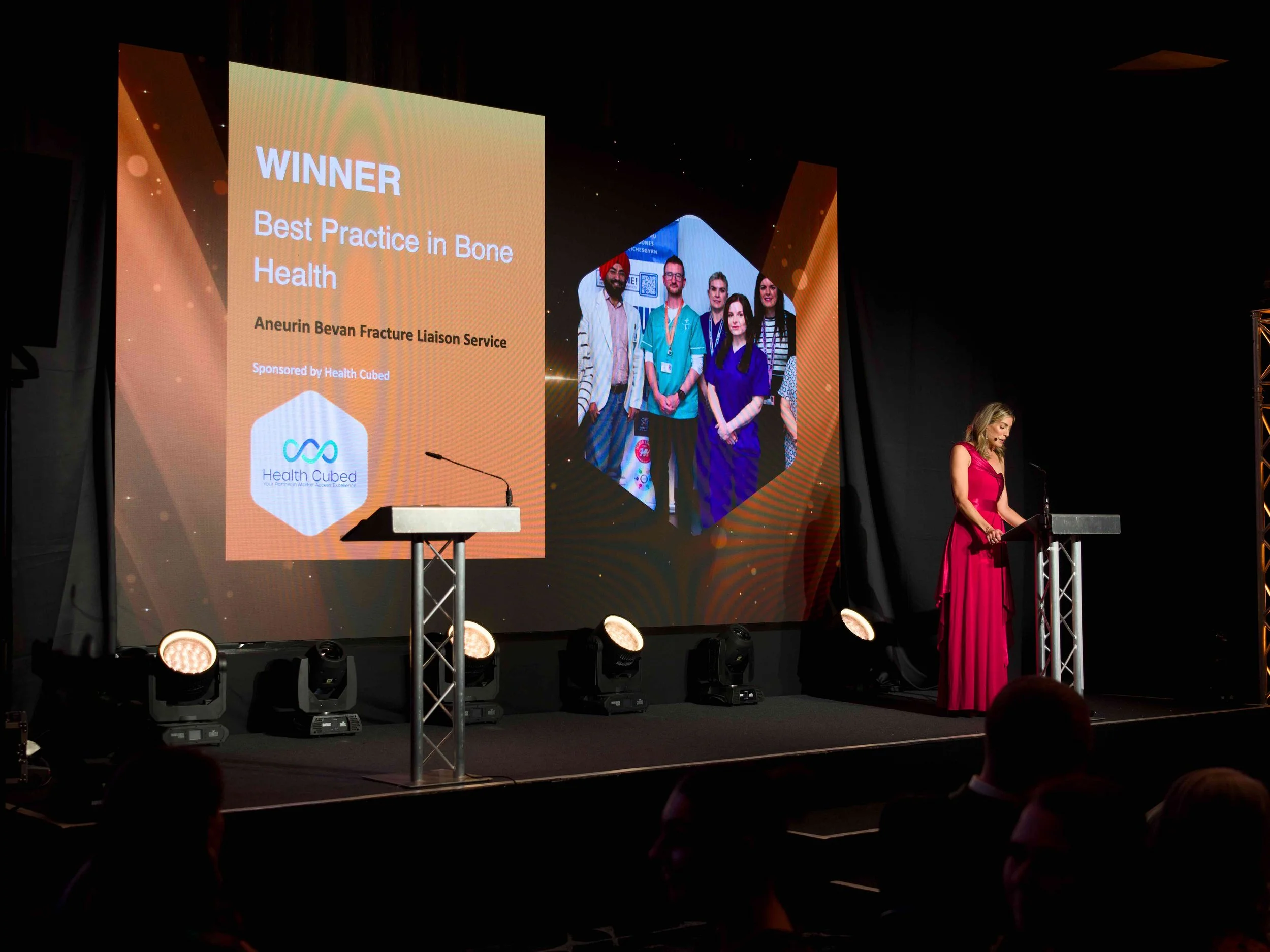 KyronMedia_TheValeHotel_PharmacyAwards2026_PresentingAwardsWEB_093.jpg