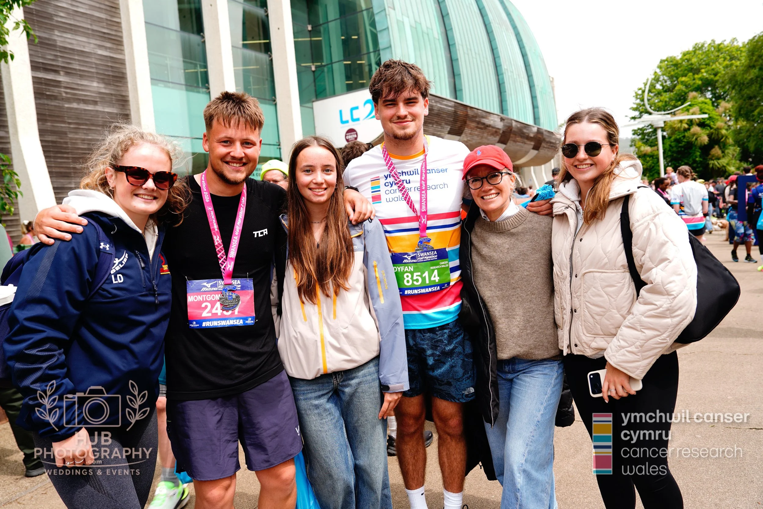 HJBphotography.com_CRWSwanseaHalf_4. Medals_27.jpg