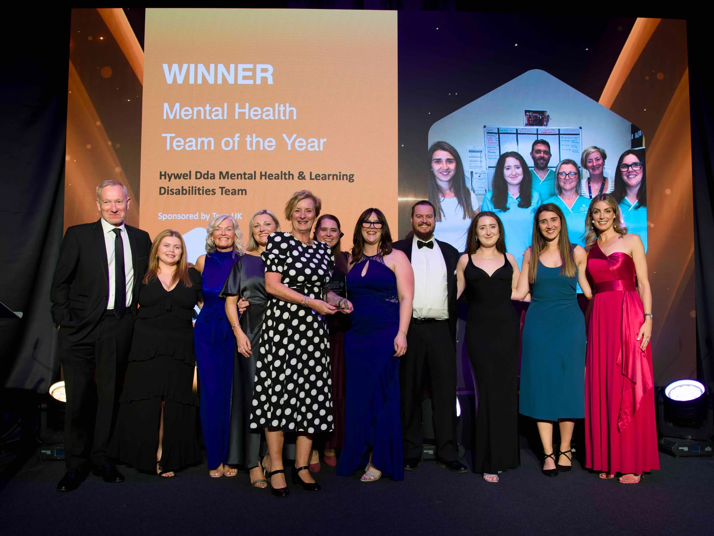 KyronMedia_TheValeHotel_PharmacyAwards2026_PresentingAwardsWEB_027.jpg