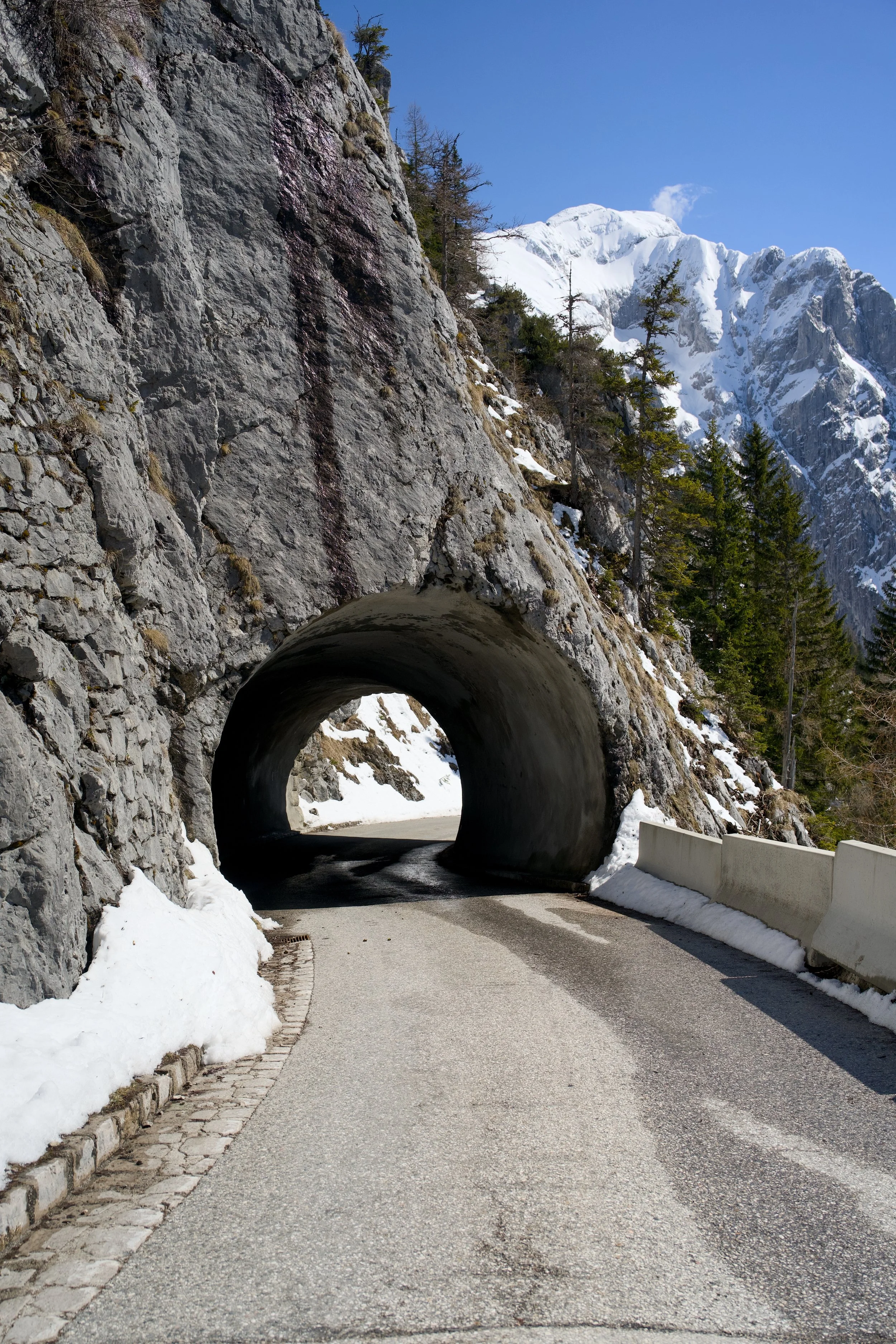 Adventures_2026.04.3-6 - Erding_The Way Down01 2.jpg