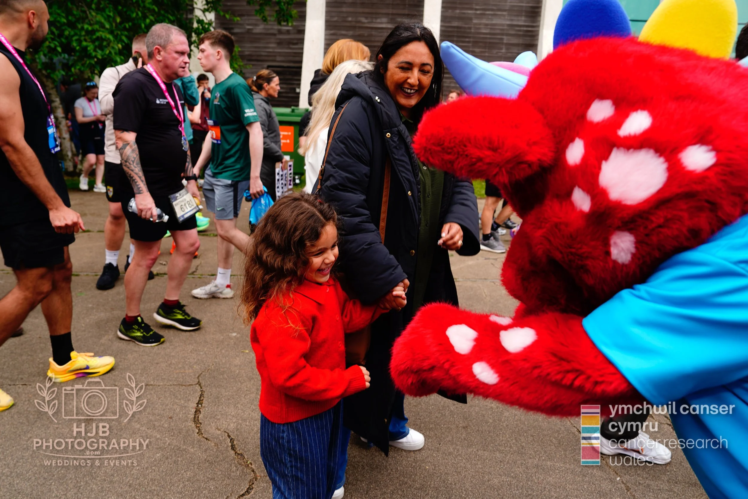 HJBphotography.com_CRWSwanseaHalf_4. Medals_14.jpg