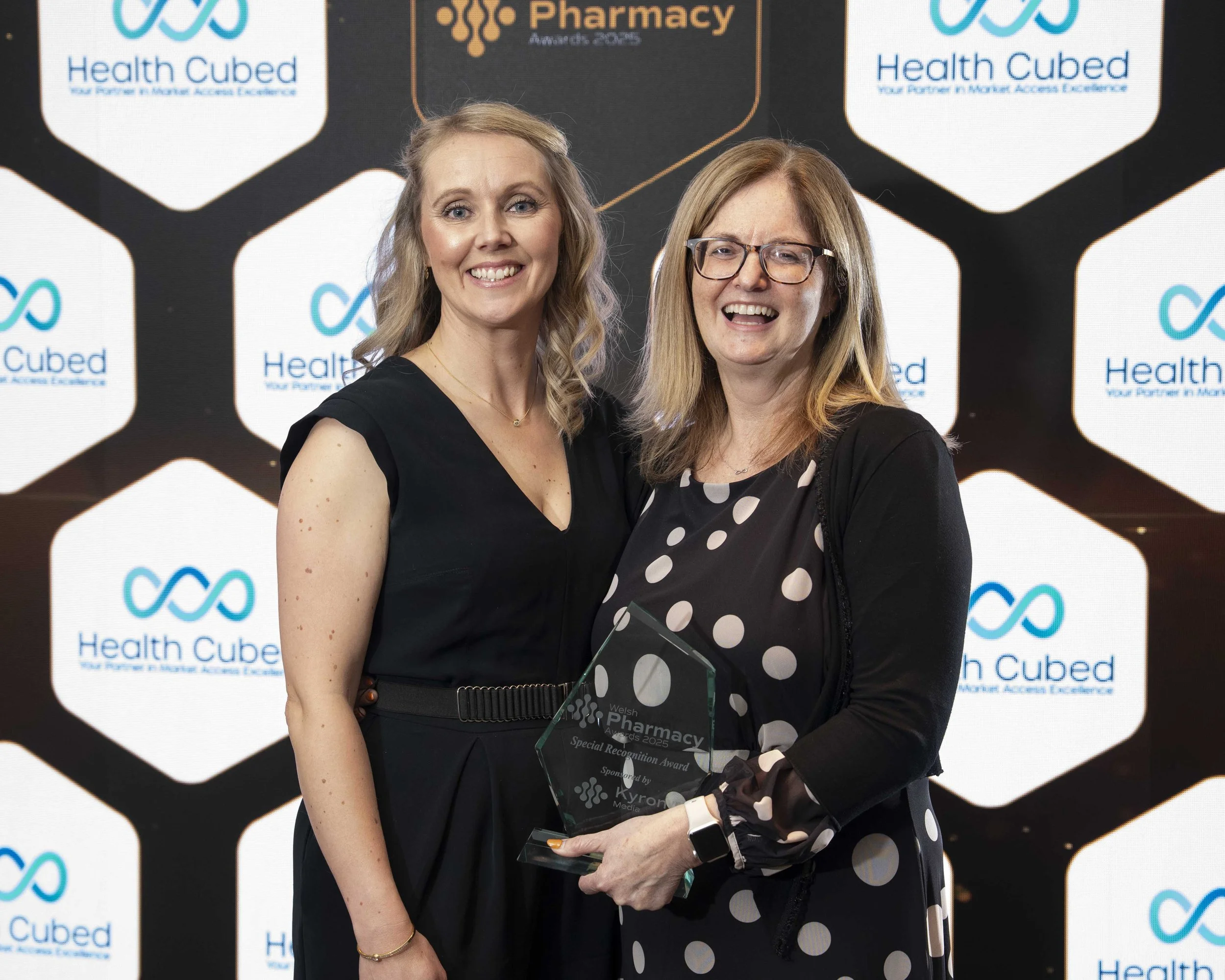 WelshPharmacyAwards2025_AwardsPresentation_011_HJBphotography.com.jpg