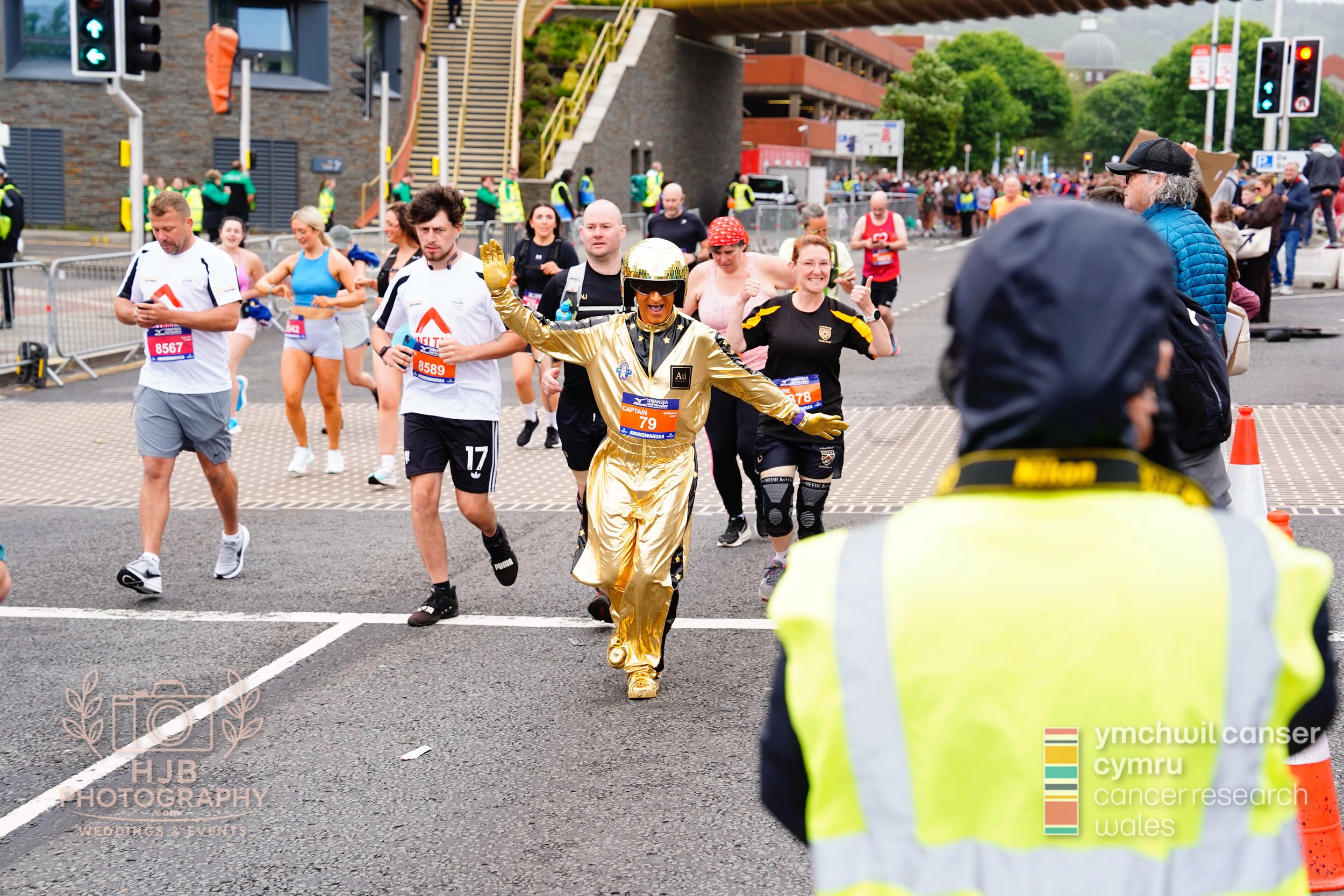 HJBphotography.com_CRWSwanseaHalf_2. The Start_70.jpg