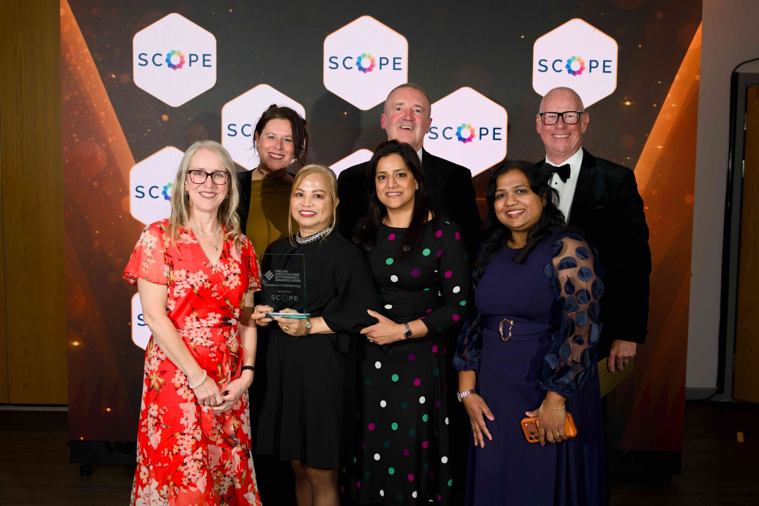 KyronMedia_TheValeHotel_PharmacyAwards2026_PresentingAwardsWEB_046.jpg
