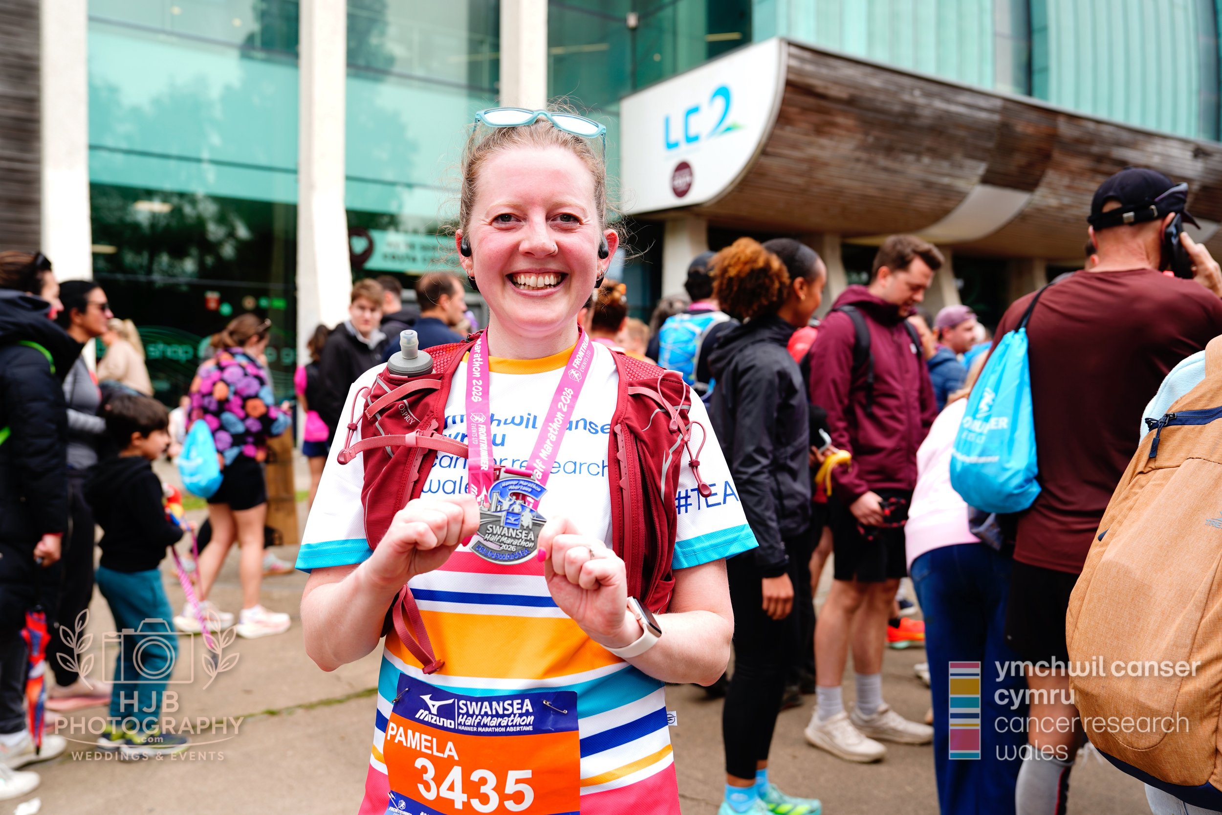 HJBphotography.com_CRWSwanseaHalf_4. Medals_15.jpg