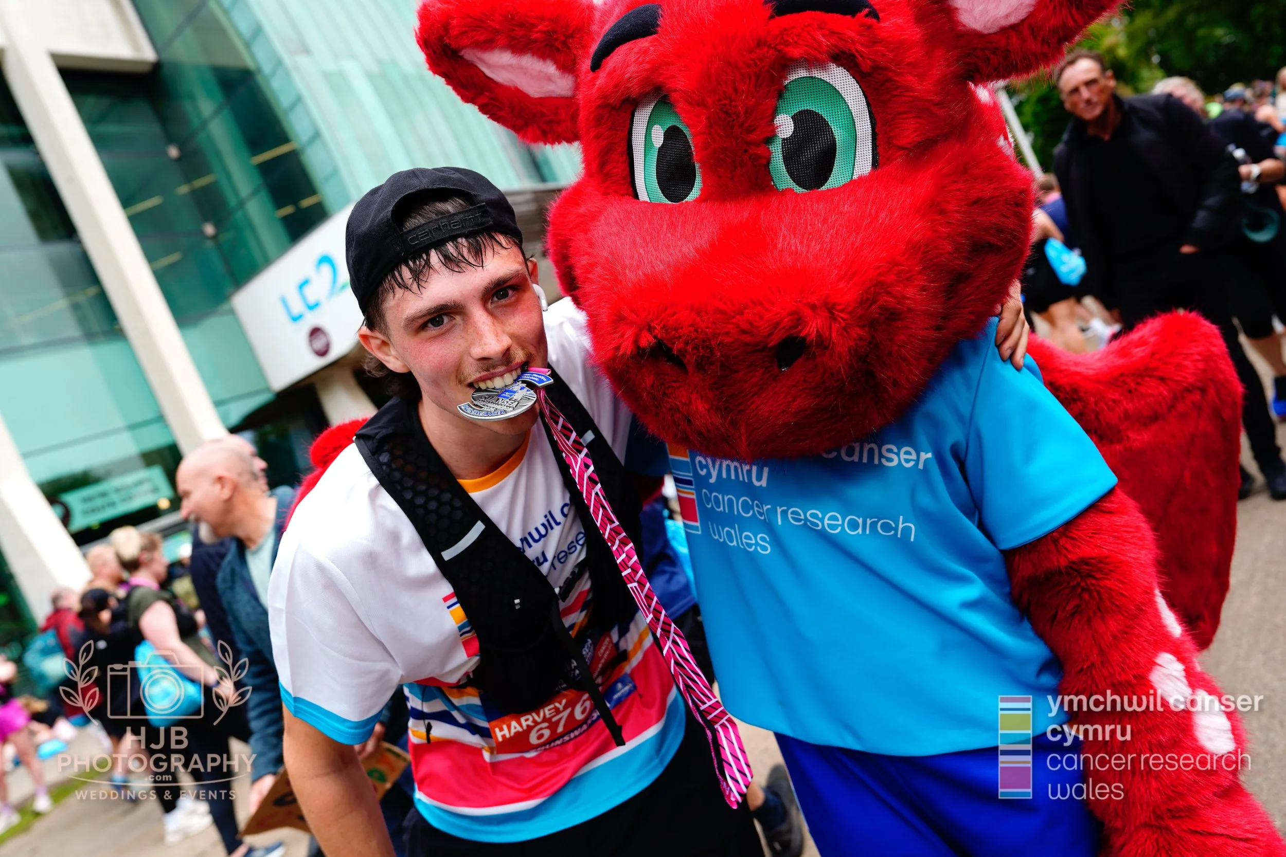HJBphotography.com_CRWSwanseaHalf_4. Medals_11.jpg