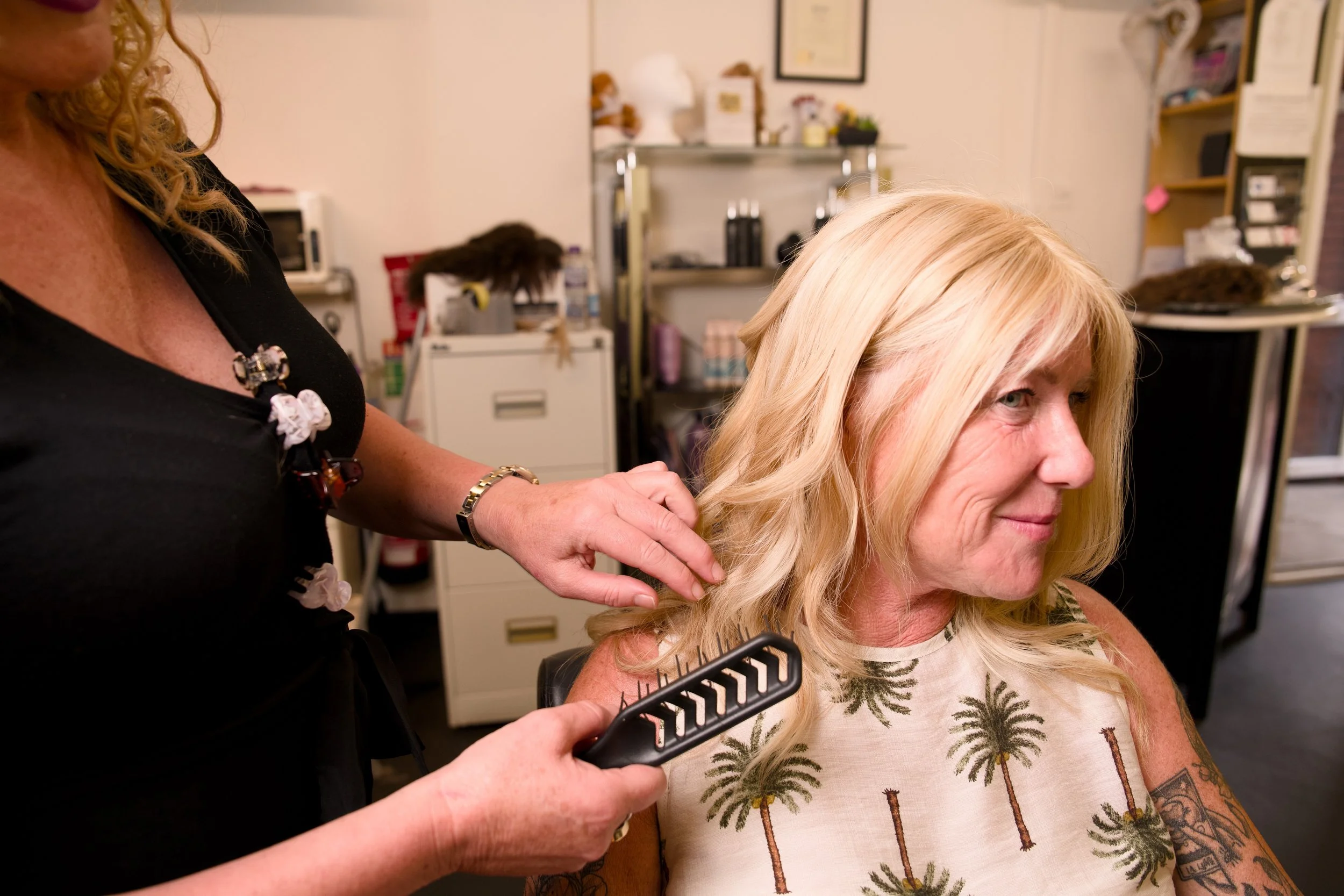Salon_Girl_19.jpg