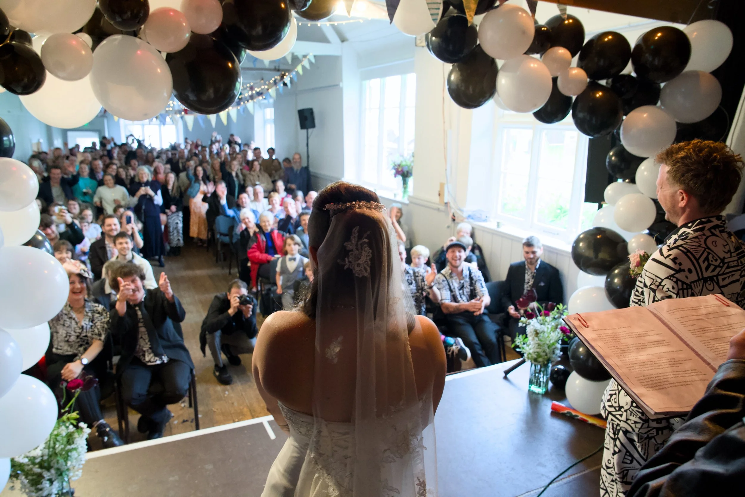 HJBP_Sam&Beth_1.Celebration_12.jpg