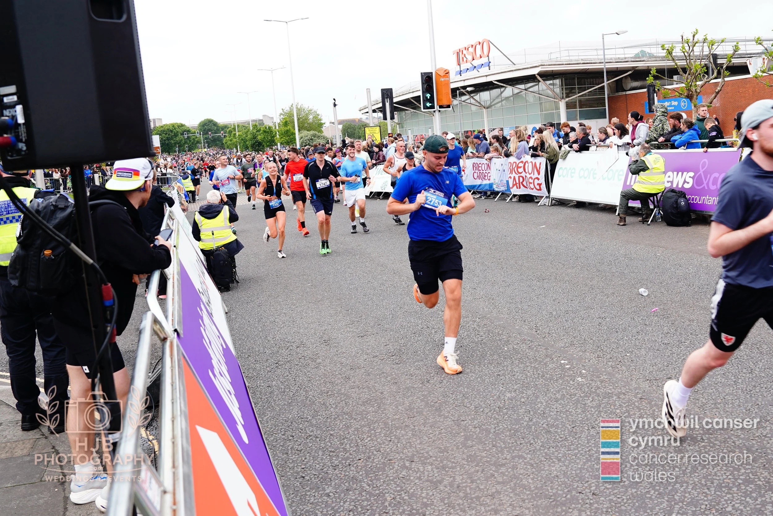 HJBphotography.com_CRWSwanseaHalf_3. The Finish_05.jpg