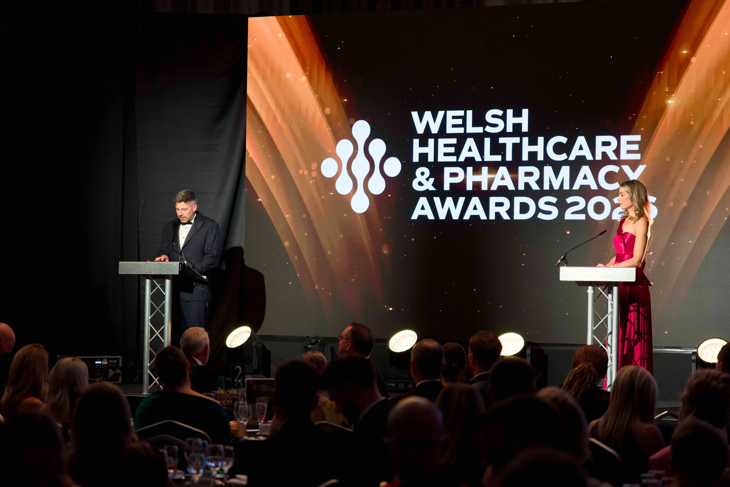 KyronMedia_TheValeHotel_PharmacyAwards2026_PresentingAwardsWEB_005.jpg