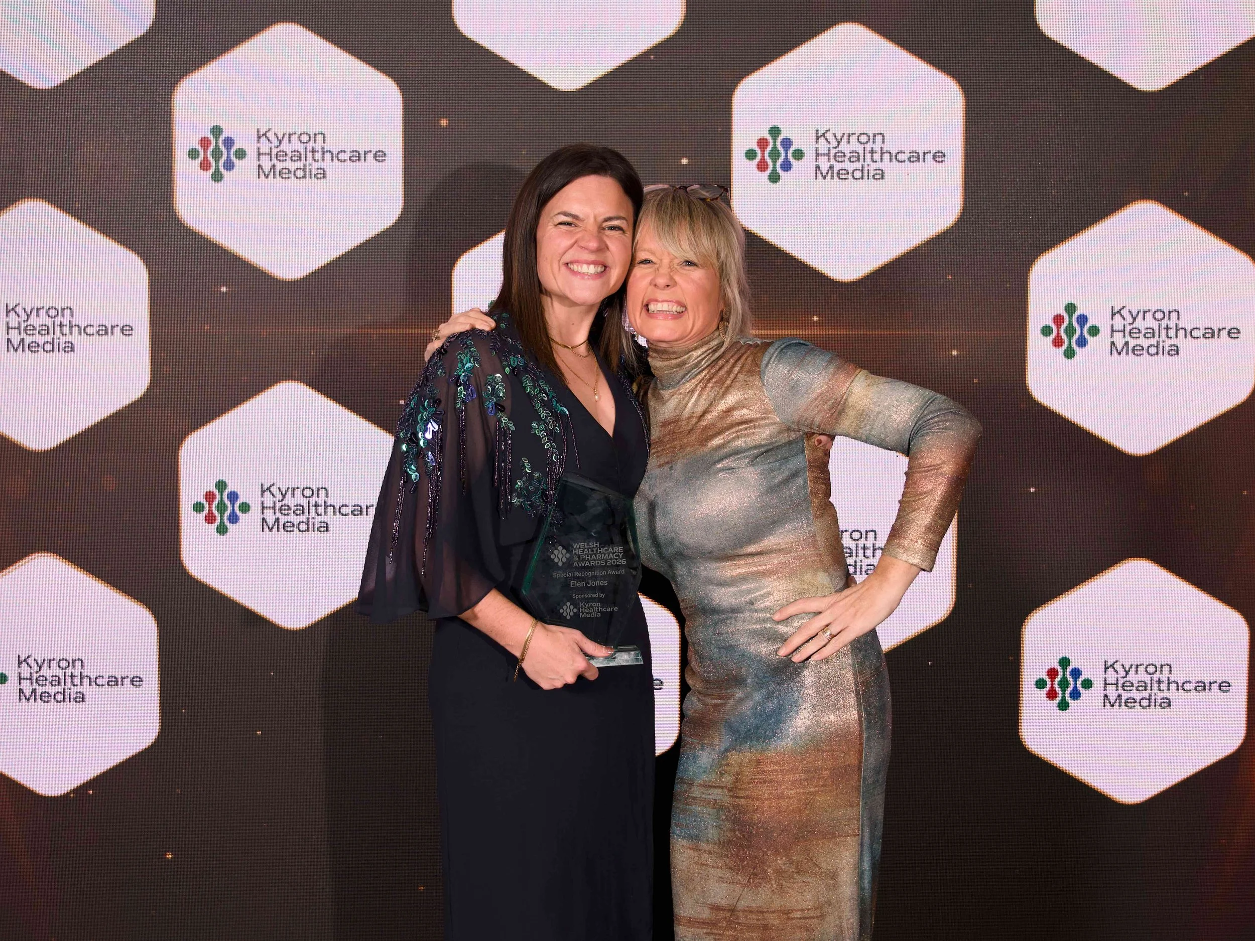 KyronMedia_TheValeHotel_PharmacyAwards2026_PresentingAwardsWEB_135.jpg