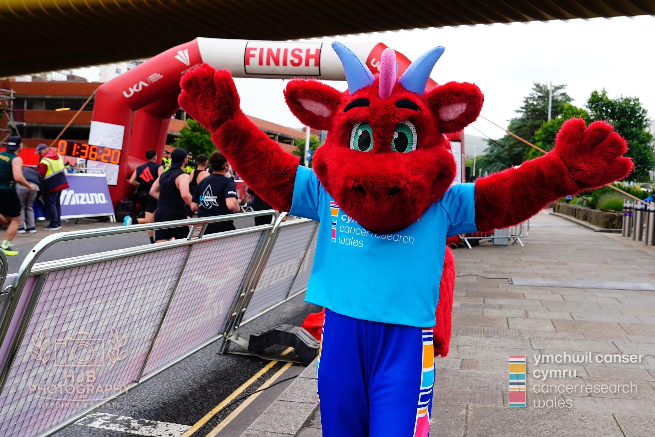 HJBphotography.com_CRWSwanseaHalf_3. The Finish_03.jpg