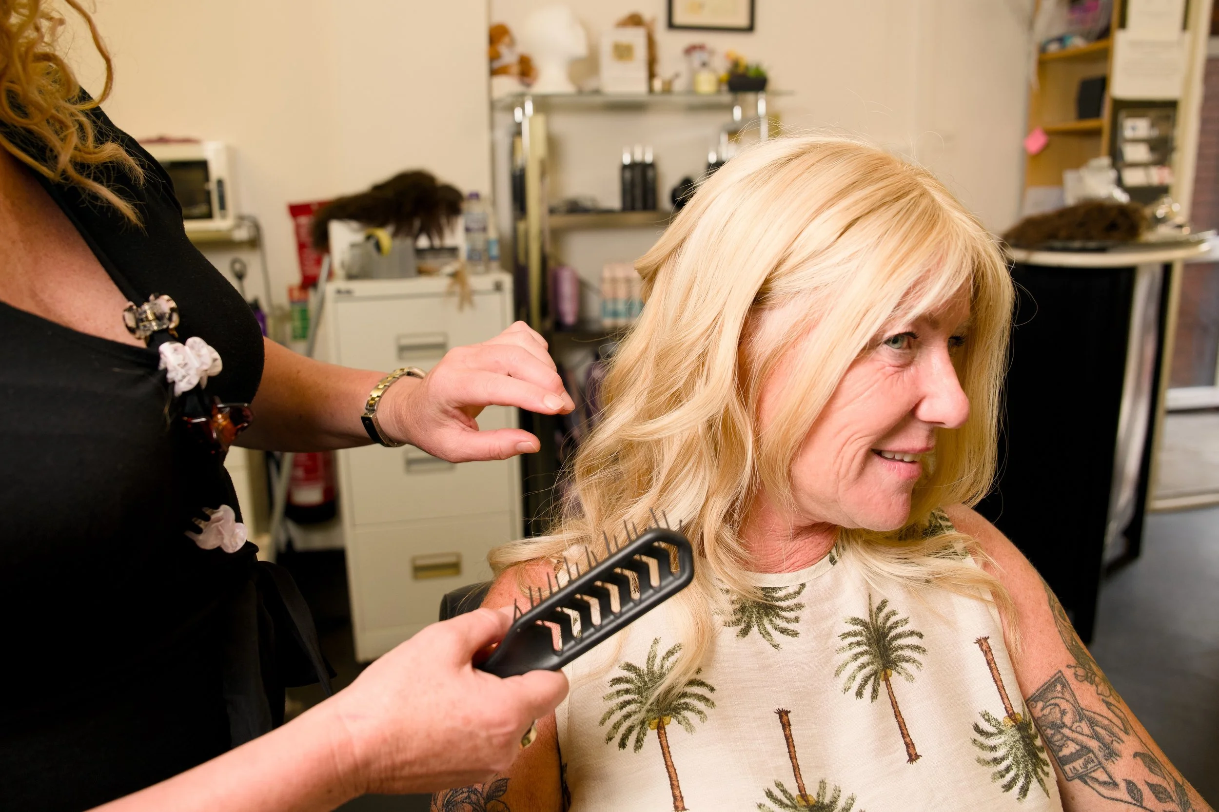 Salon_Girl_18.jpg