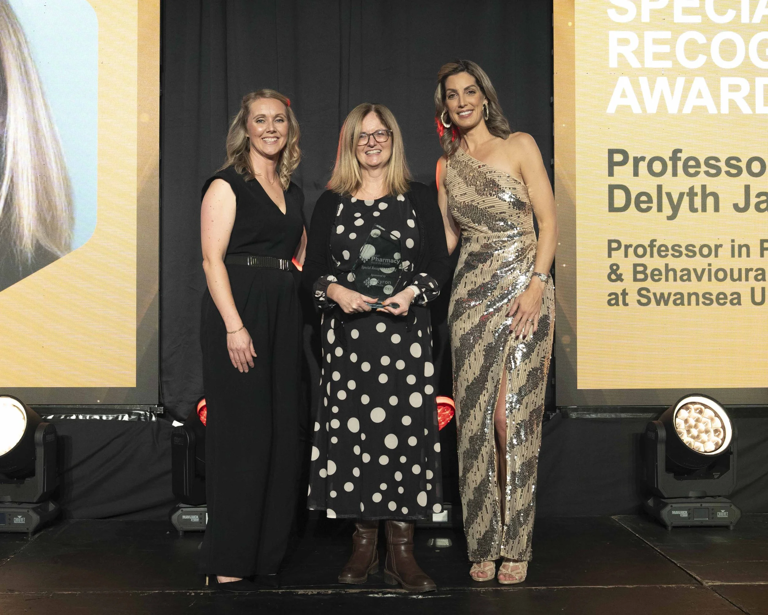 WelshPharmacyAwards2025_AwardsGiving_074_HJBphotography.com.jpg
