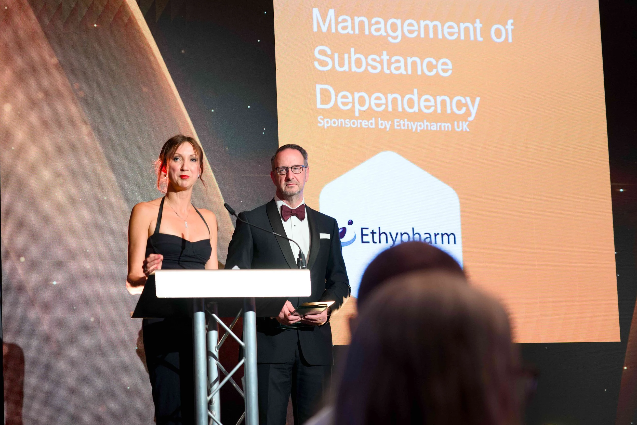 KyronMedia_TheValeHotel_PharmacyAwards2026_PresentingAwardsWEB_011.jpg