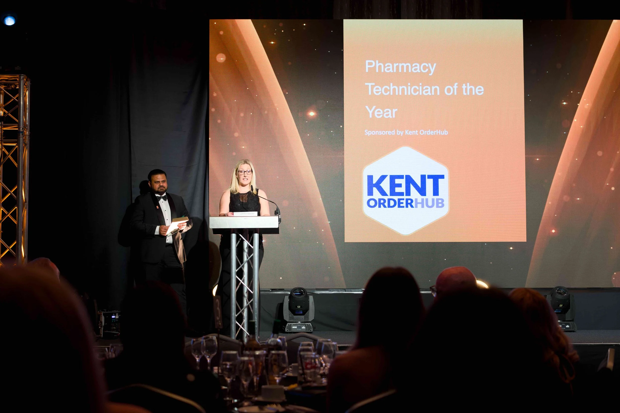 KyronMedia_TheValeHotel_PharmacyAwards2026_PresentingAwardsWEB_031.jpg