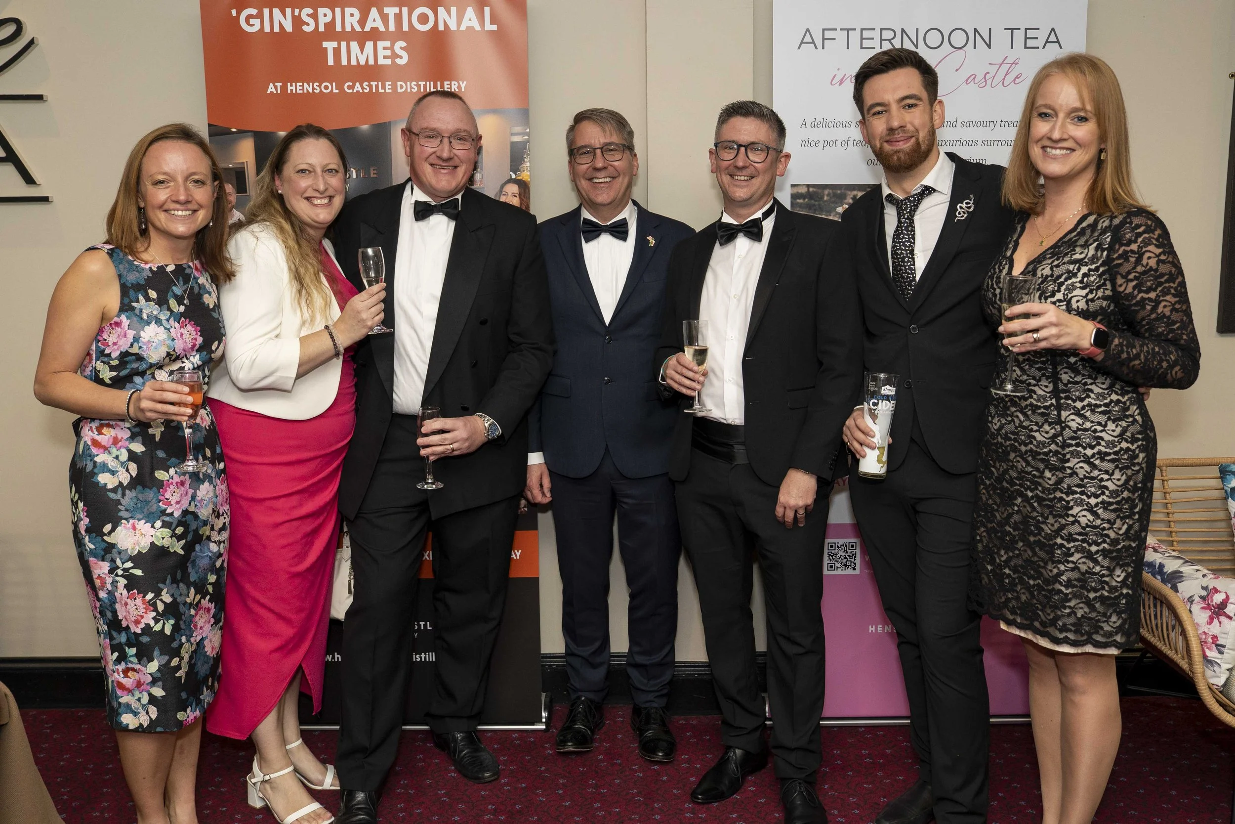 WelshPharmacyAwards2025_DrinksReception_021_HJBphotography.com.jpg